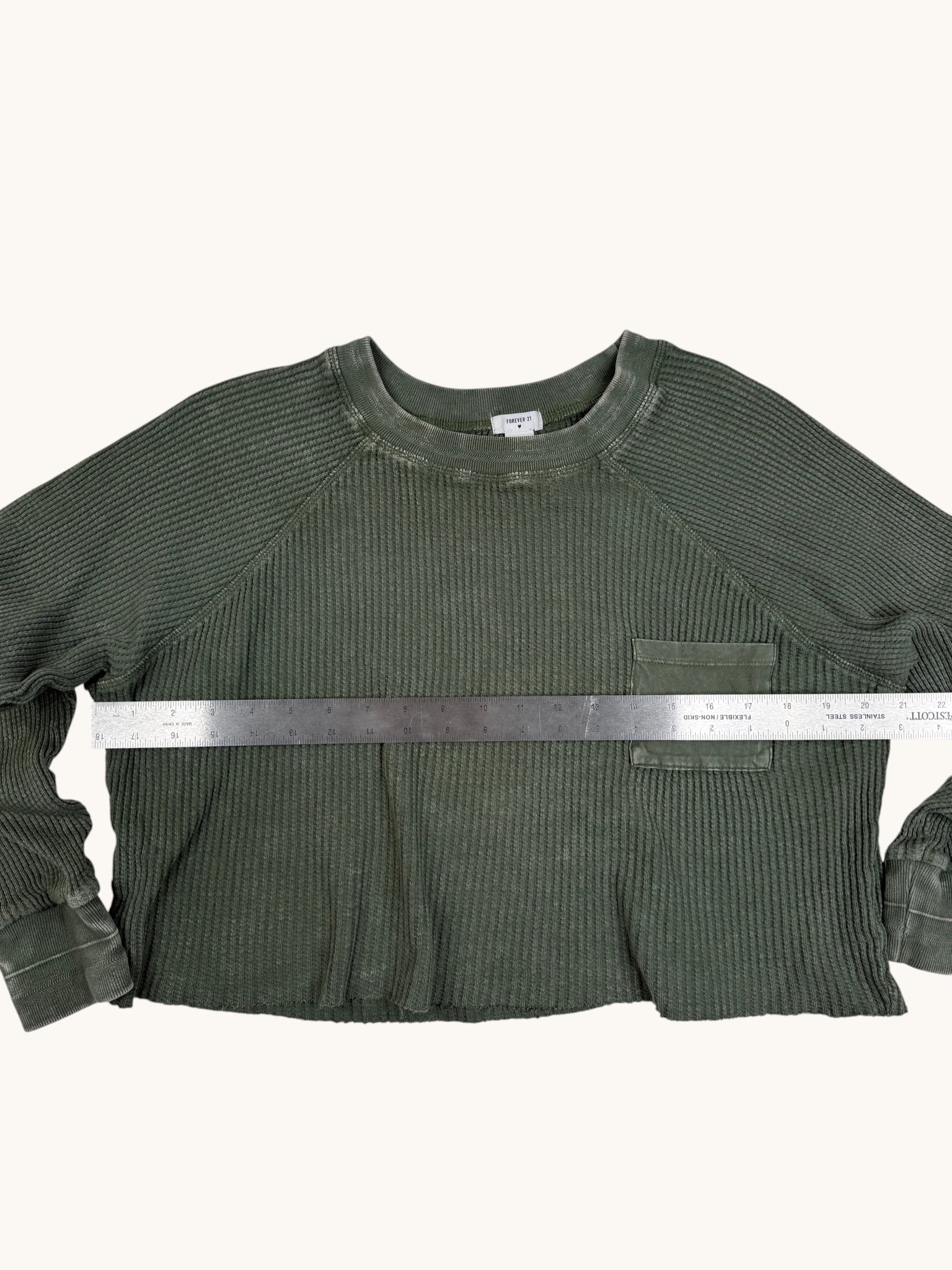 00s Forever21 Green Crewneck Sweater - S