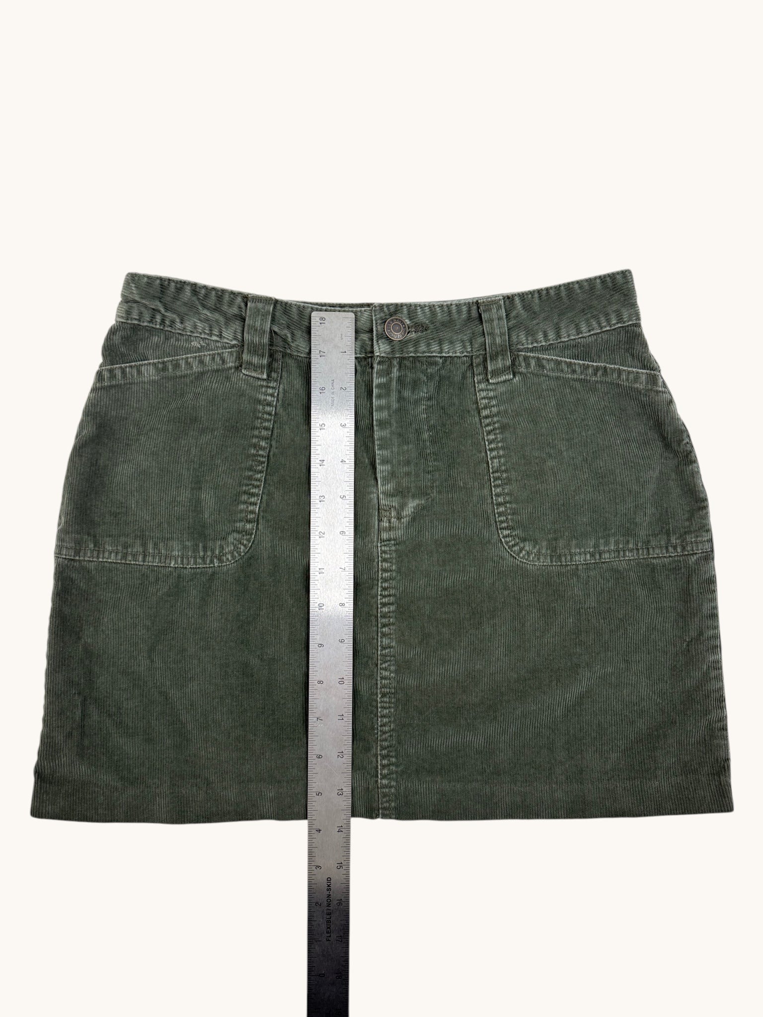00s Old Navy Green Corduroy Skirt - 2