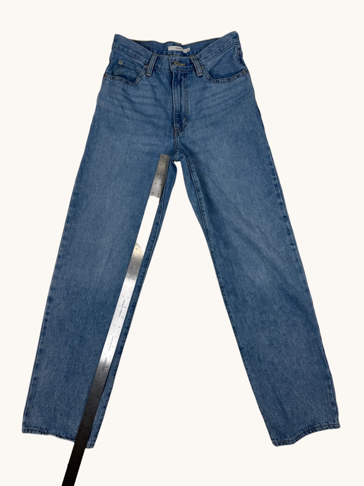 Levi's Baggy Jeans - 25