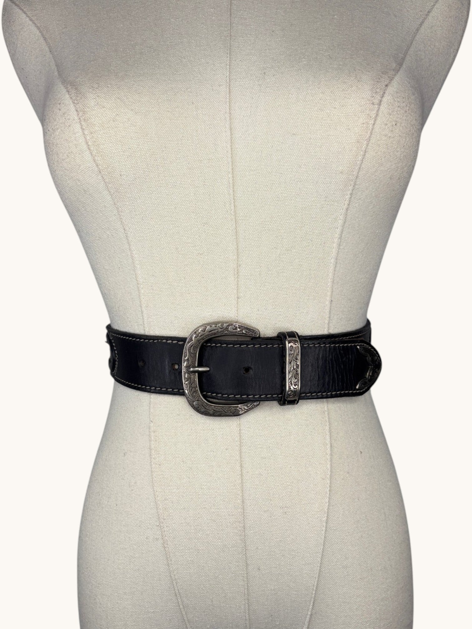 90s GAP Black Leather Belt - 30