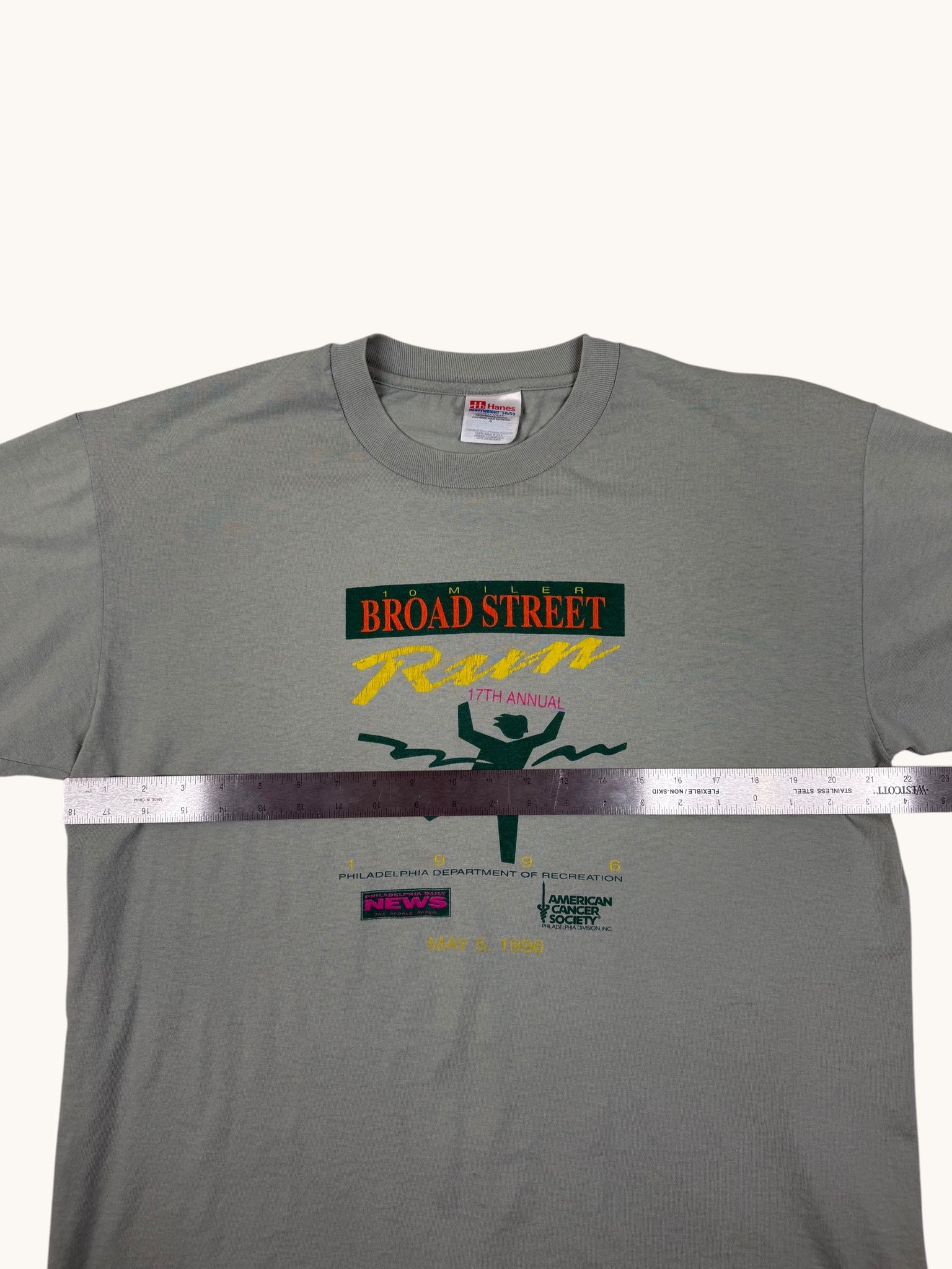 90s Hanes Broad St Run Graphic Tee - L