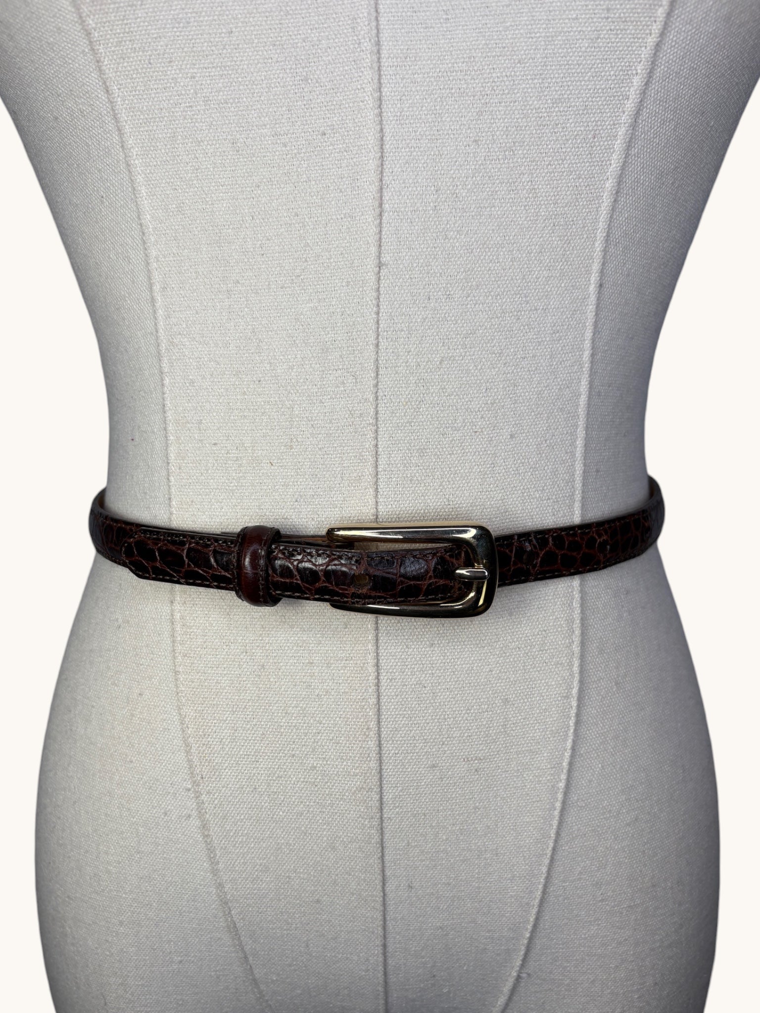 90s Coldwater Creek Brown Leather Belt with Brass Buckle - L