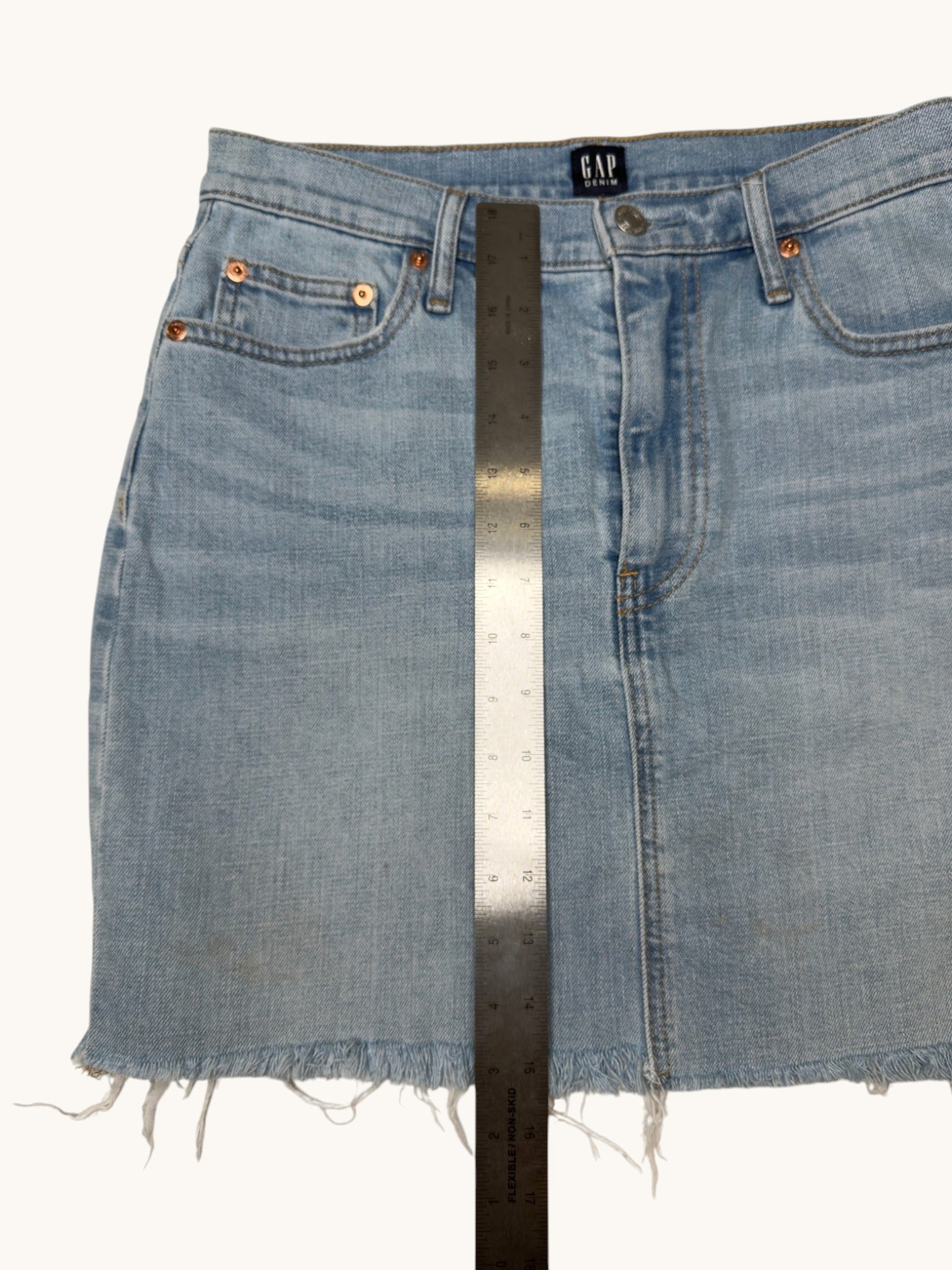 Gap Light Wash Denim Skirt - 29