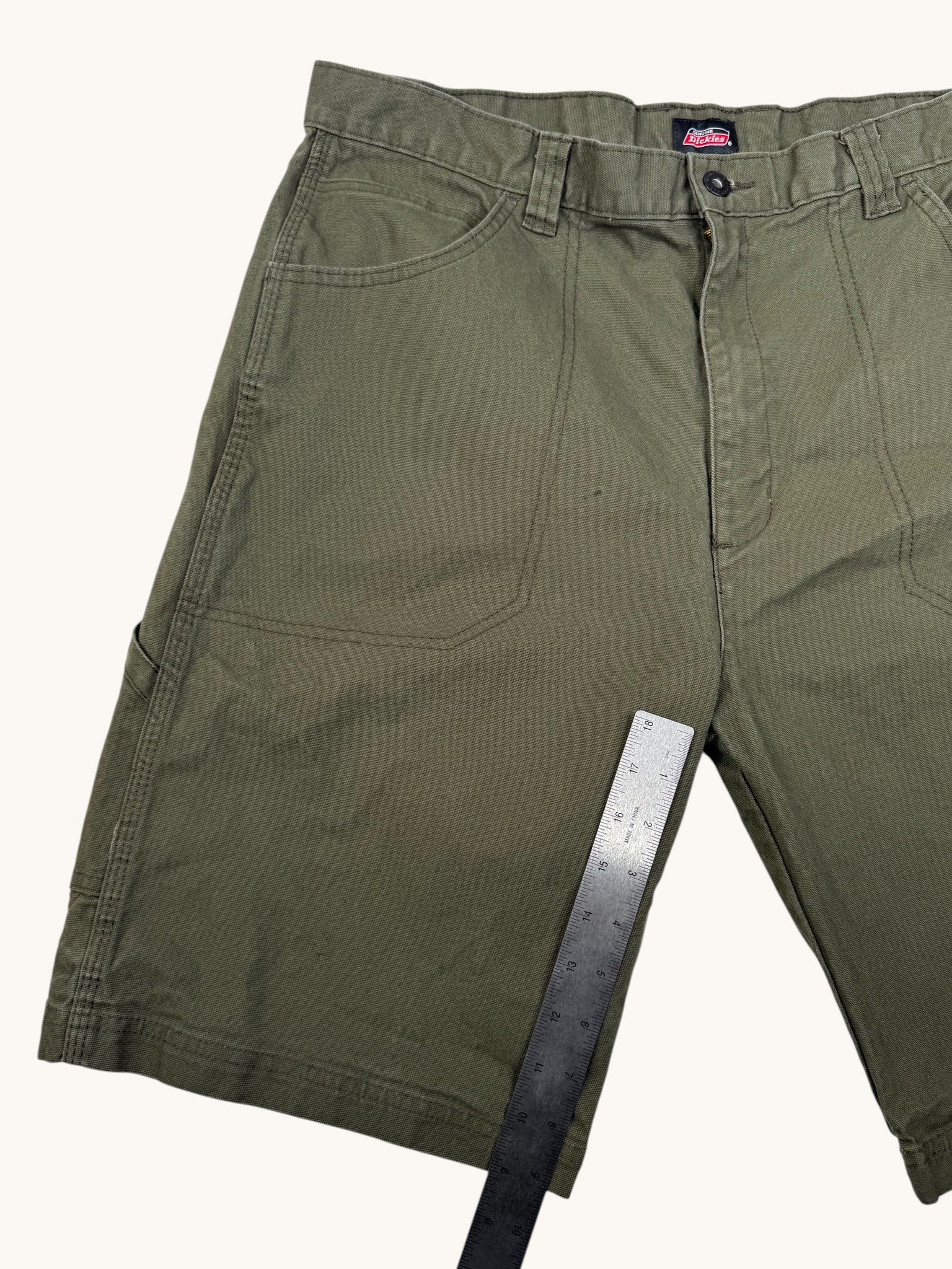 90s Dickies Green Cargo Shorts - 38