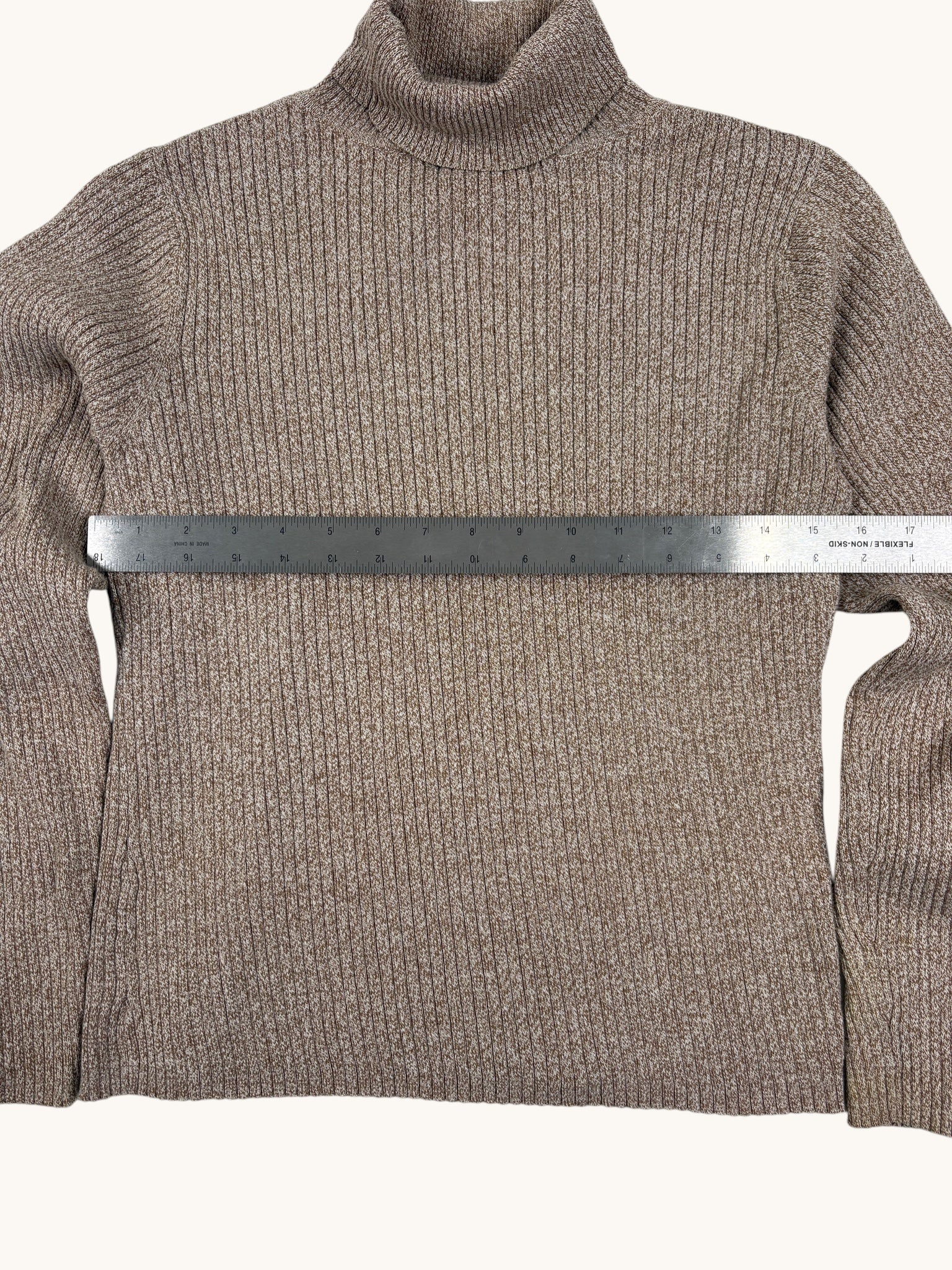 90s Villager Sport Beige Turtleneck Sweater - M