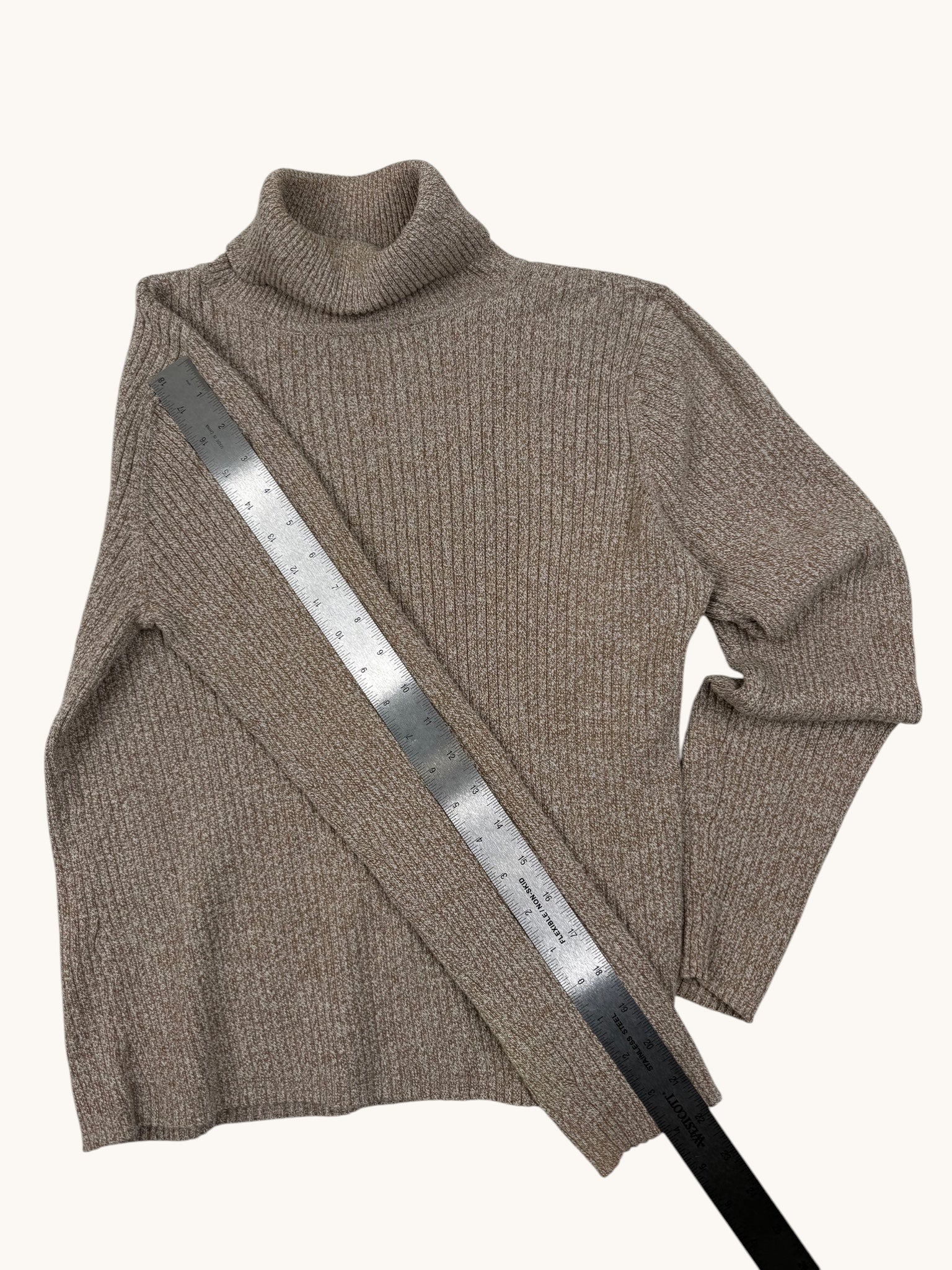 90s Villager Sport Beige Turtleneck Sweater - M