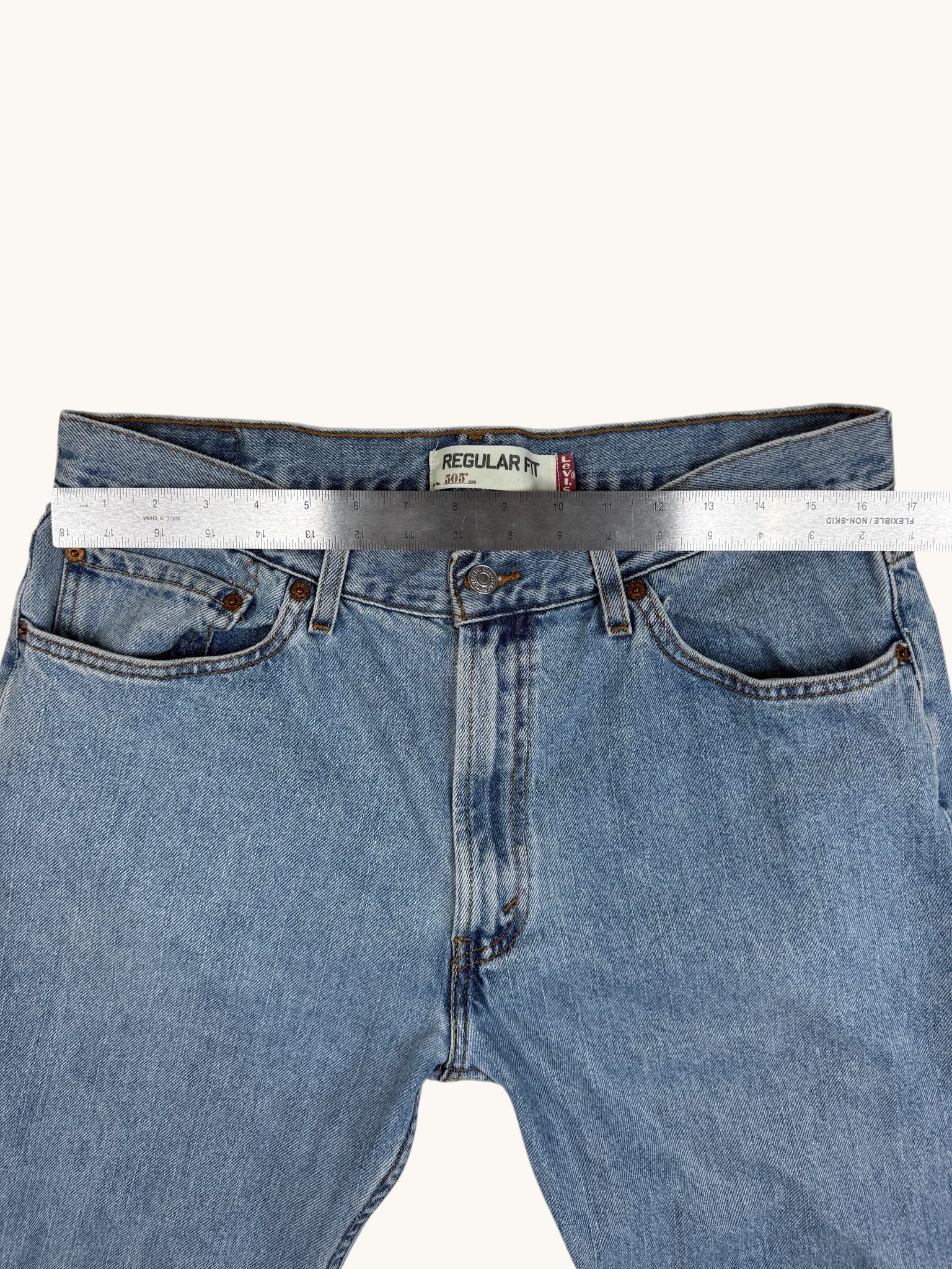 90s Levi's 505 Jeans - 36x30