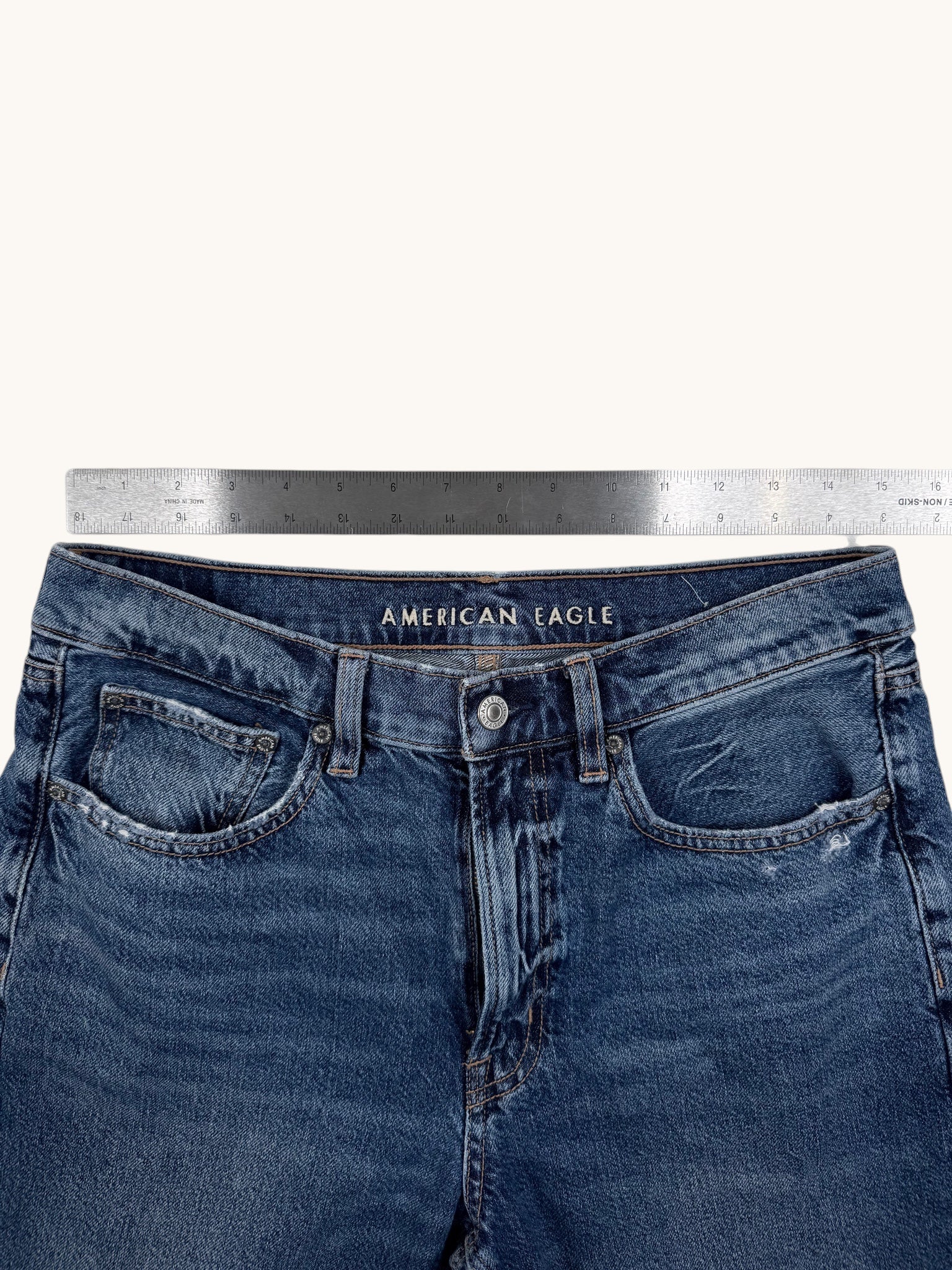00s American Eagle Low Rise Baggy Jeans - 6S