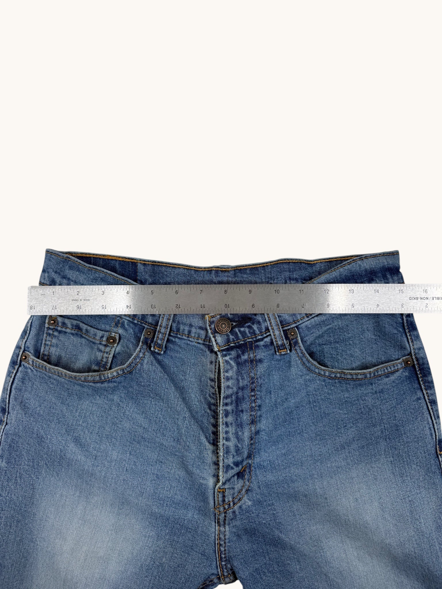 90s Levi's 505 Jeans - 32x30