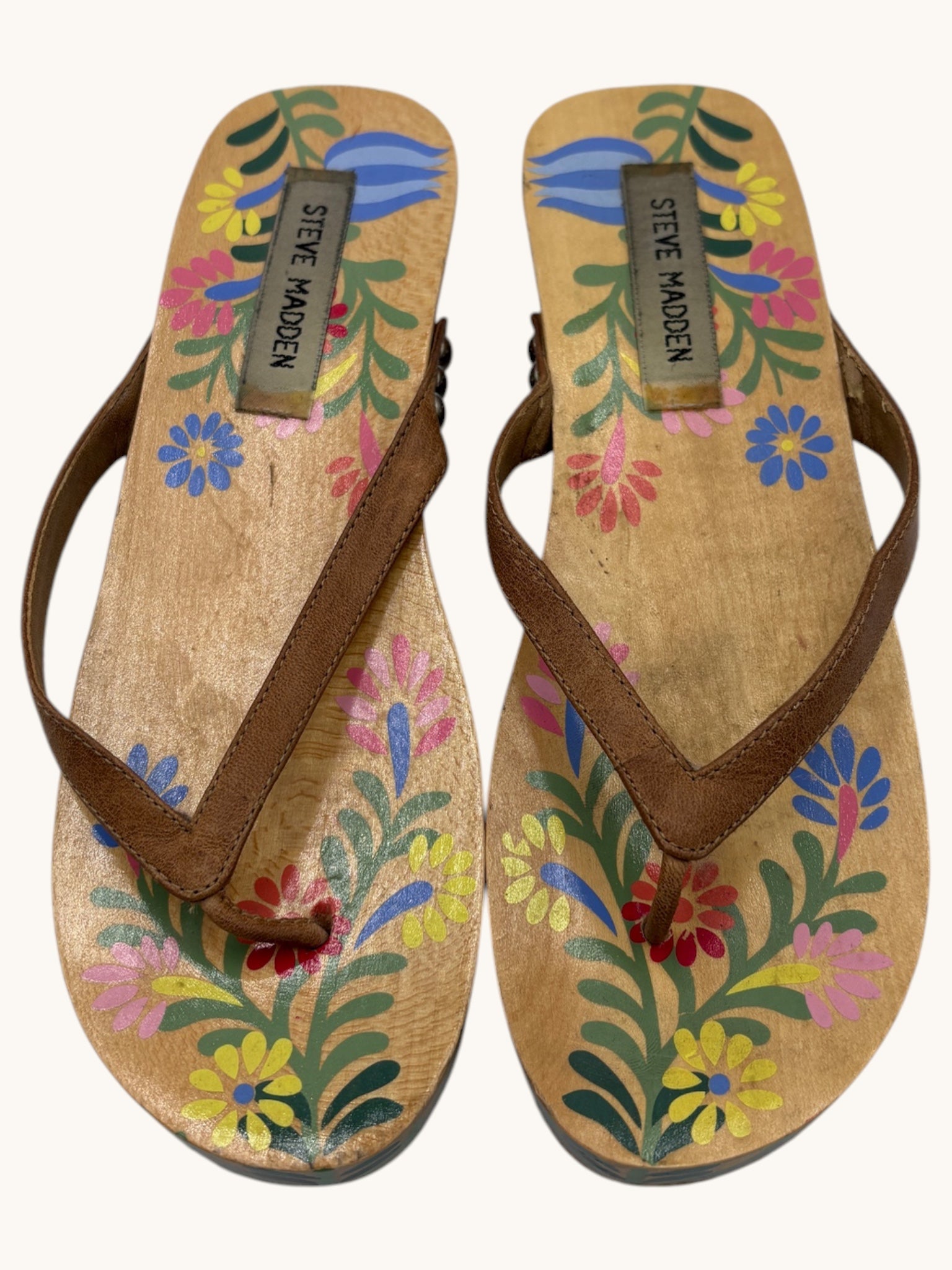 00s Steve Madden Beige Floral Wedge Sandals - 5.5 W
