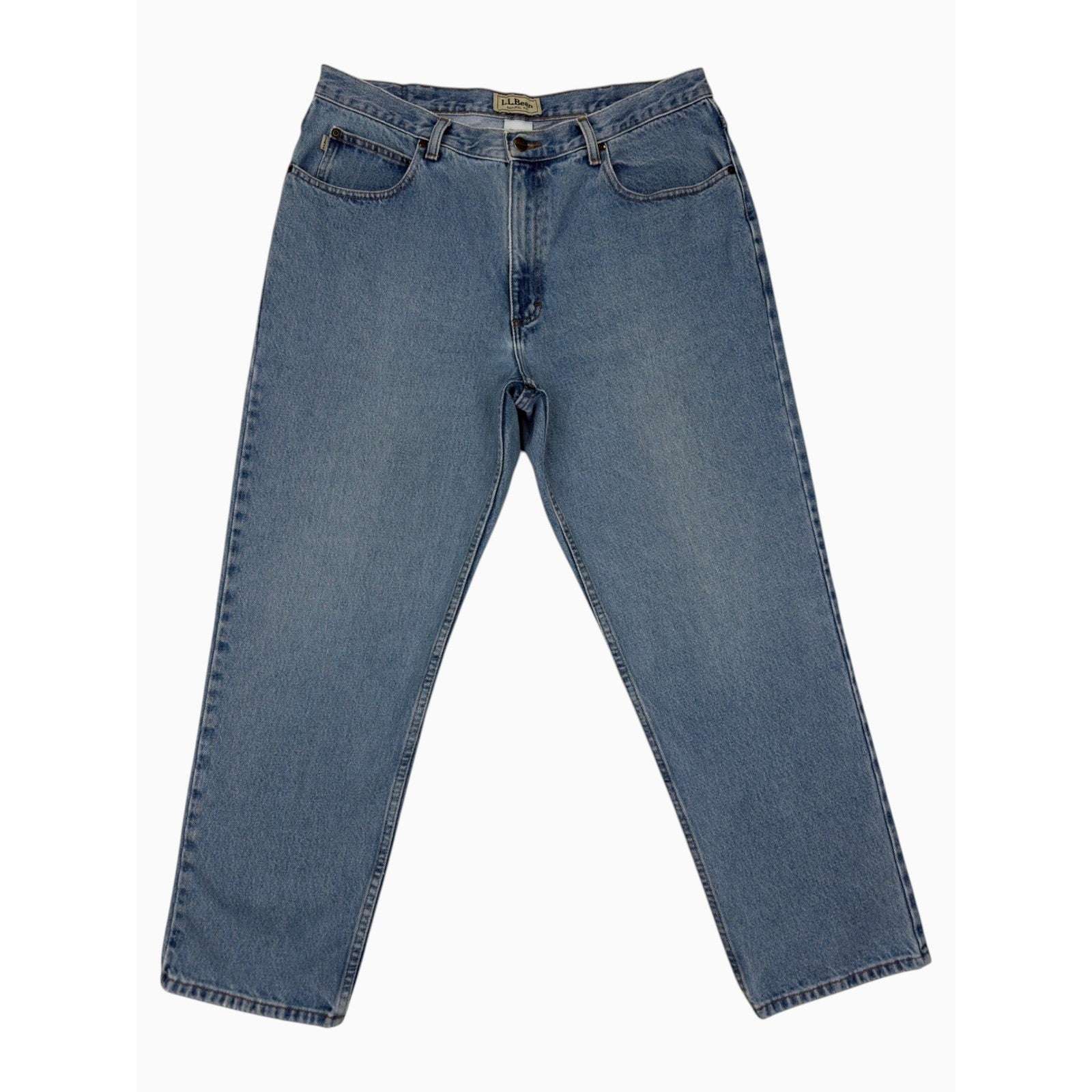 LL Bean Natural Fit Mens Jeans 37x29 Medium Wash Blue Denim Straight Leg Pants