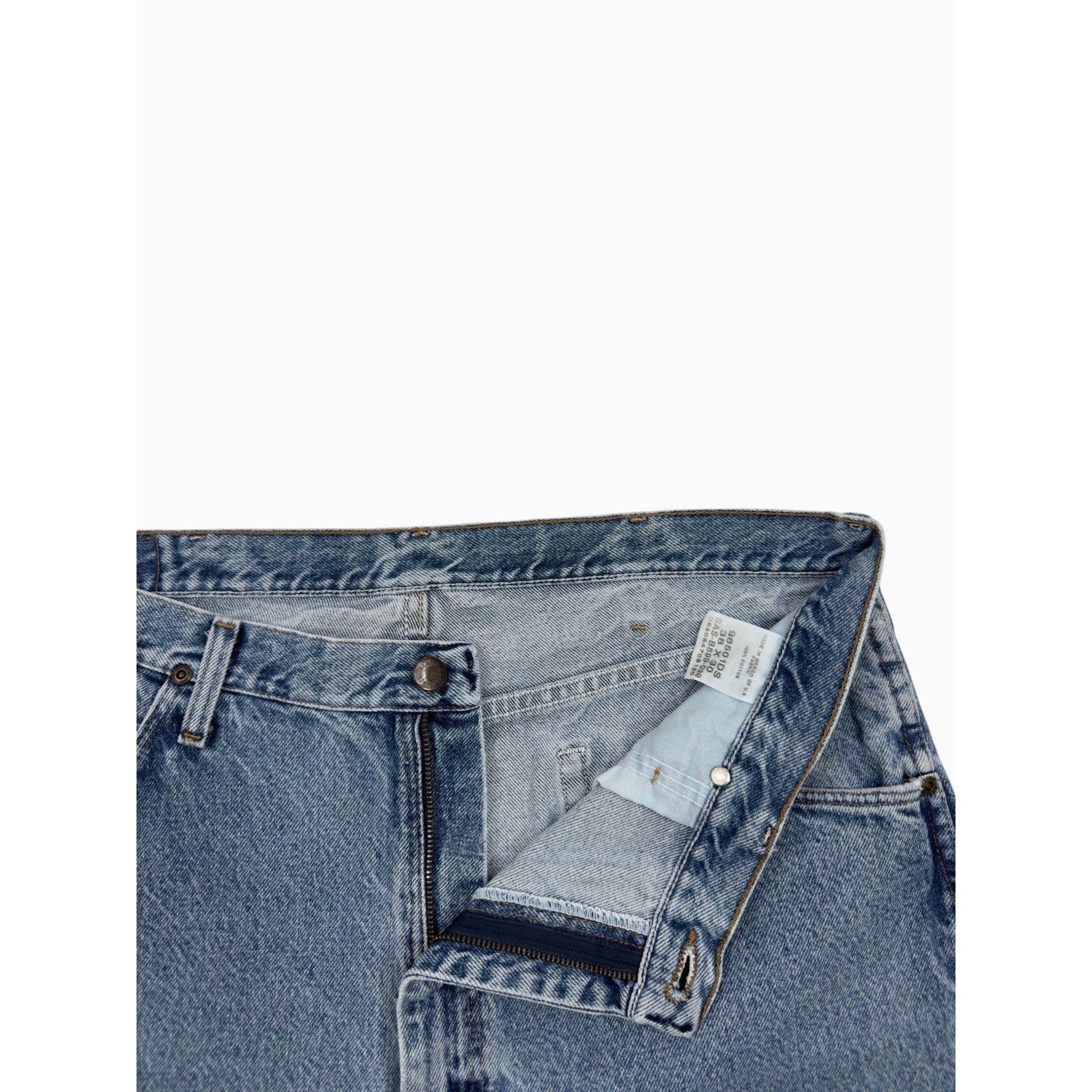 Wrangler Authentic Jeans Mens 38x32 Blue Straight Leg Denim 96501DS Medium Wash