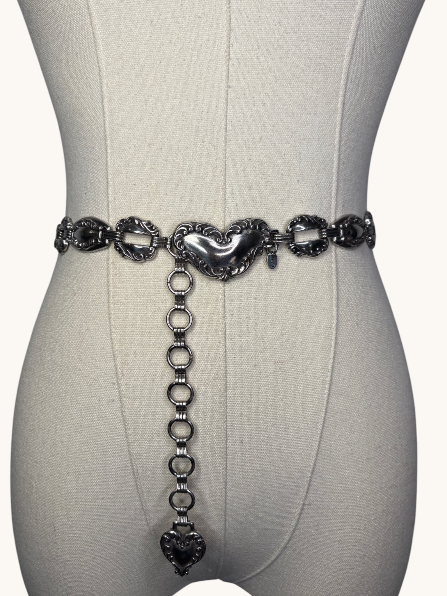 00s Katie Lee Silver Metal Heart Belt - S/M