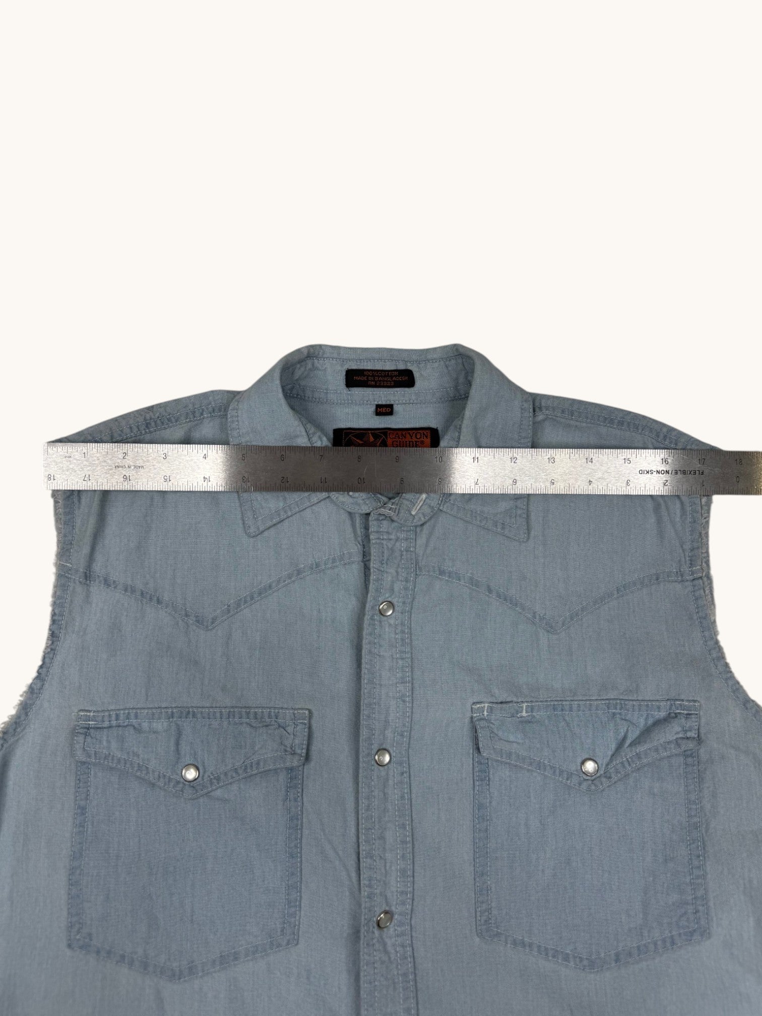 90s Canyon Guide Outfitters Blue Denim Vest - M