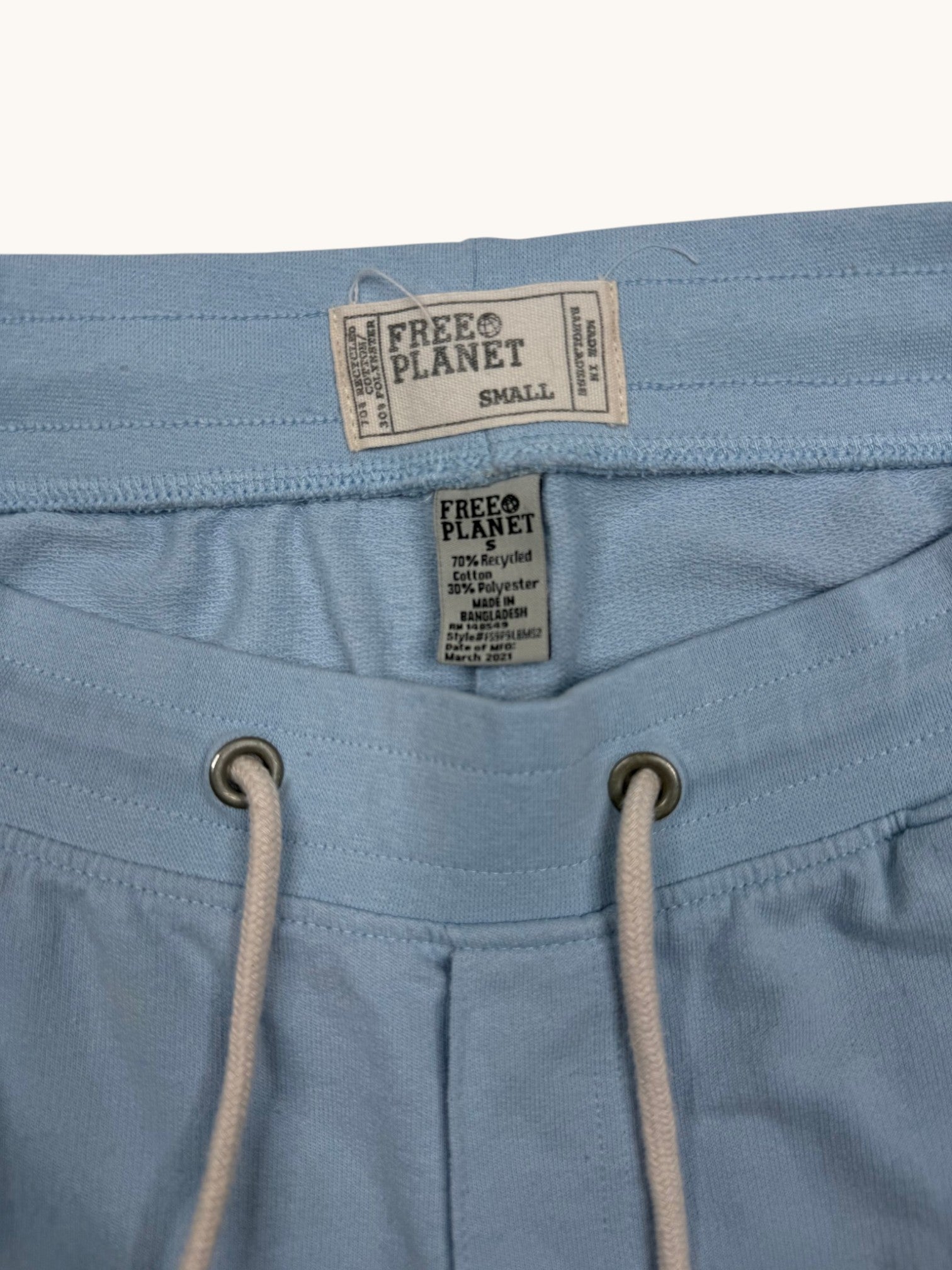 00s Free Planet Blue Shorts - S