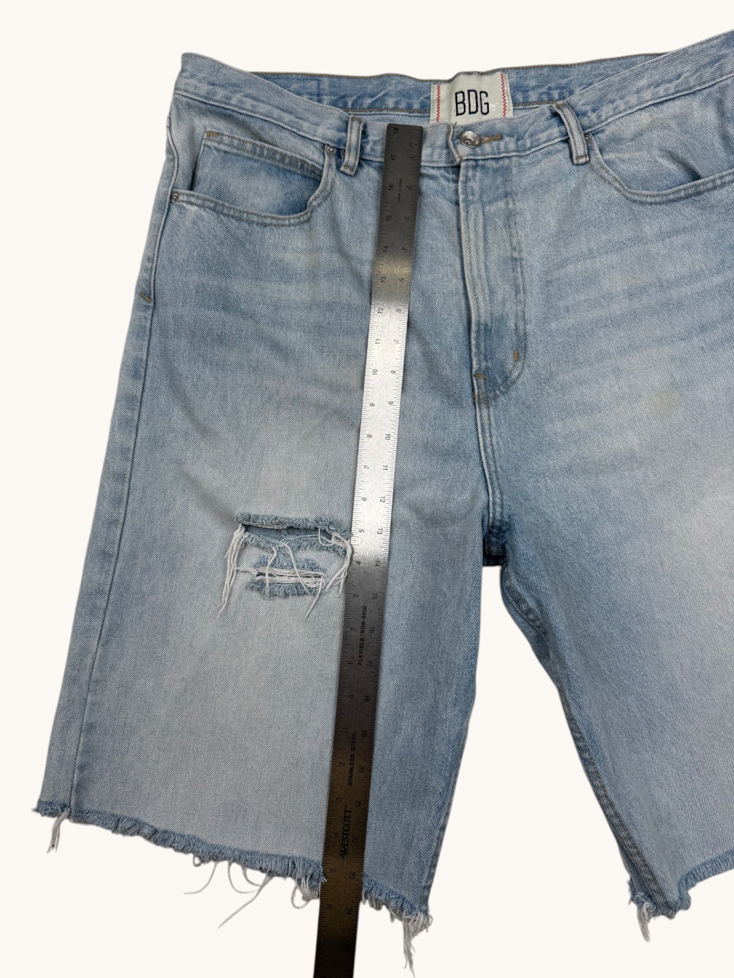 00s BDG Blue Denim Shorts - 36/32