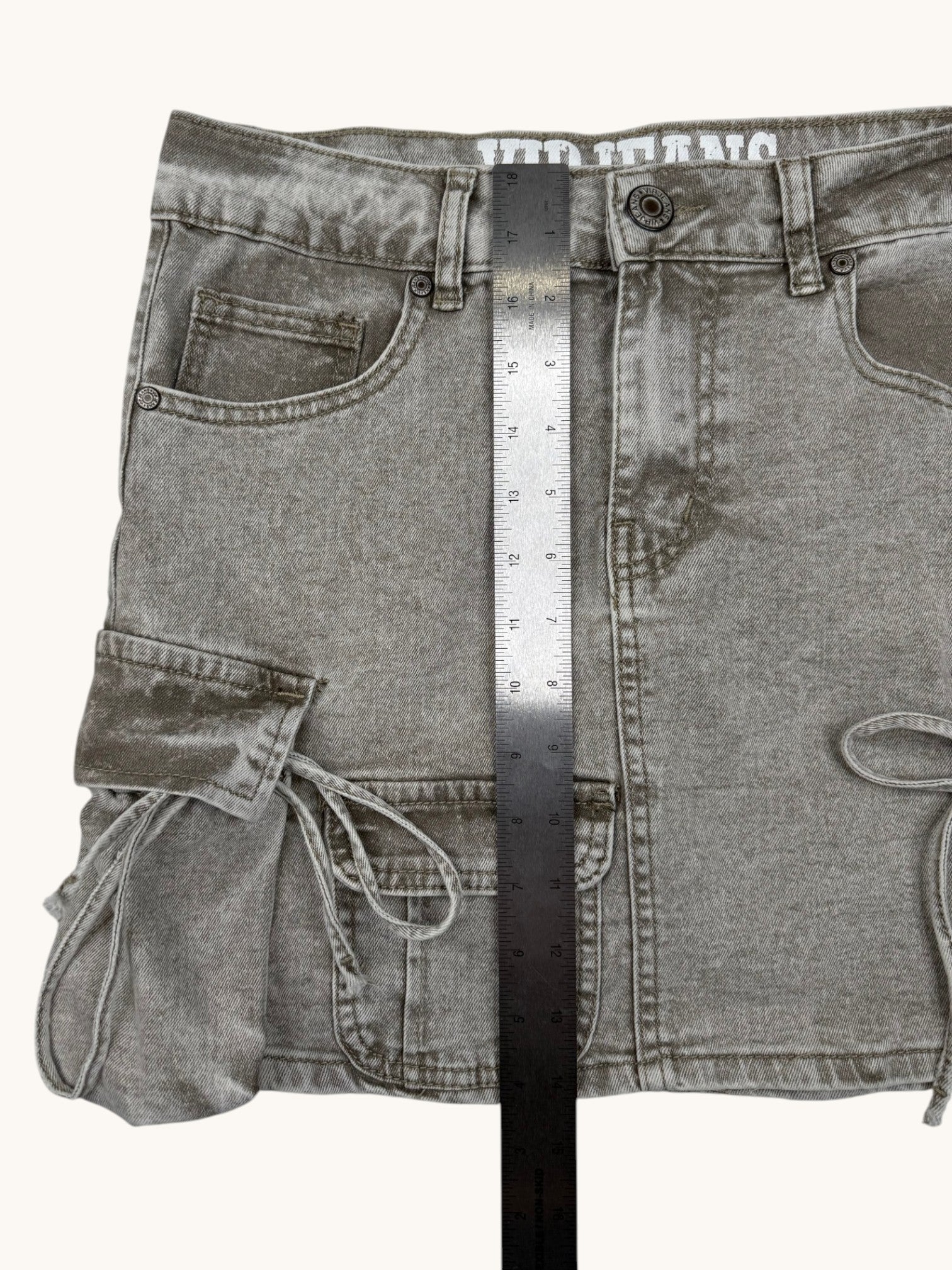 90s V.I.P. Jeans Gray Denim Skirt - L