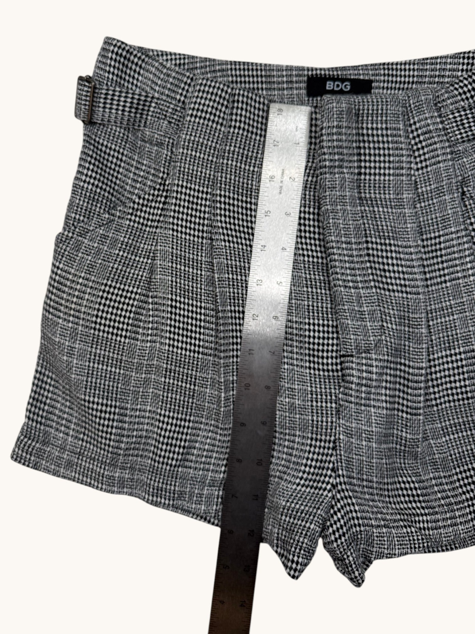 BDG Black Tweed Shorts - 2