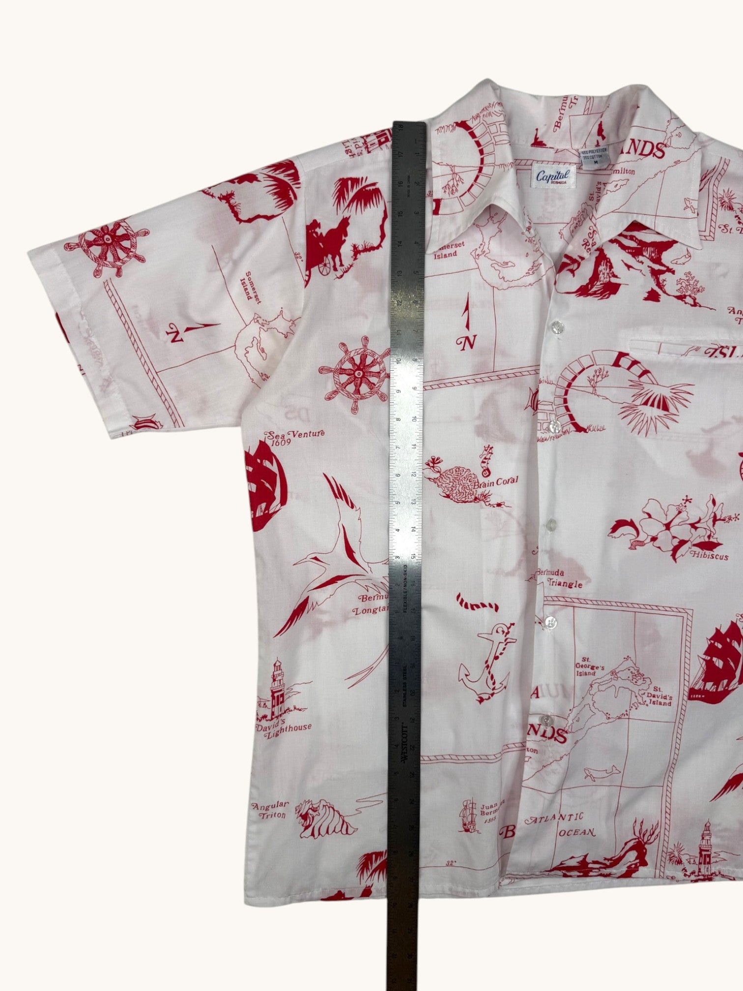 00s Capital Bermuda White Button-Up Shirt - M
