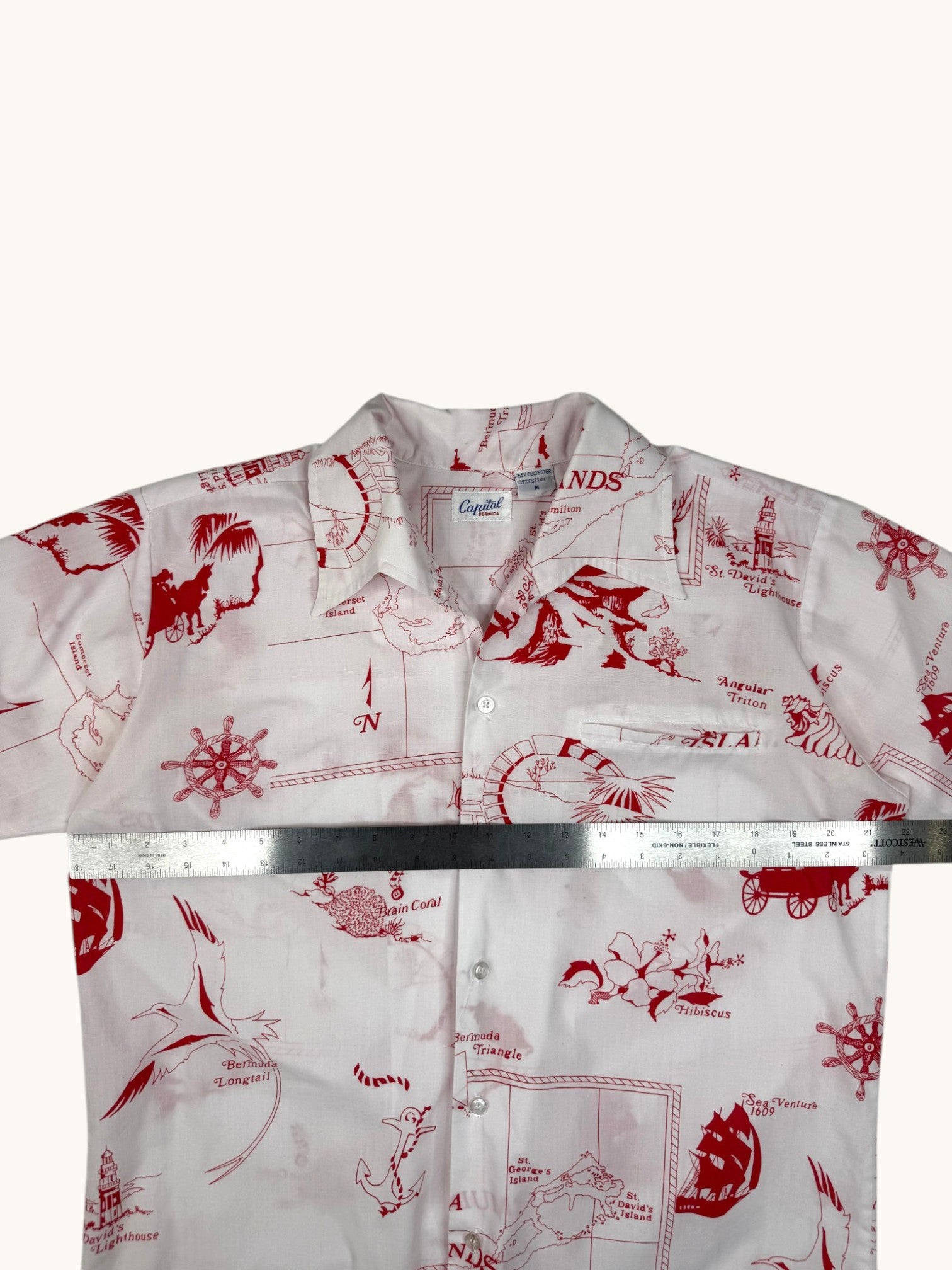 00s Capital Bermuda White Button-Up Shirt - M