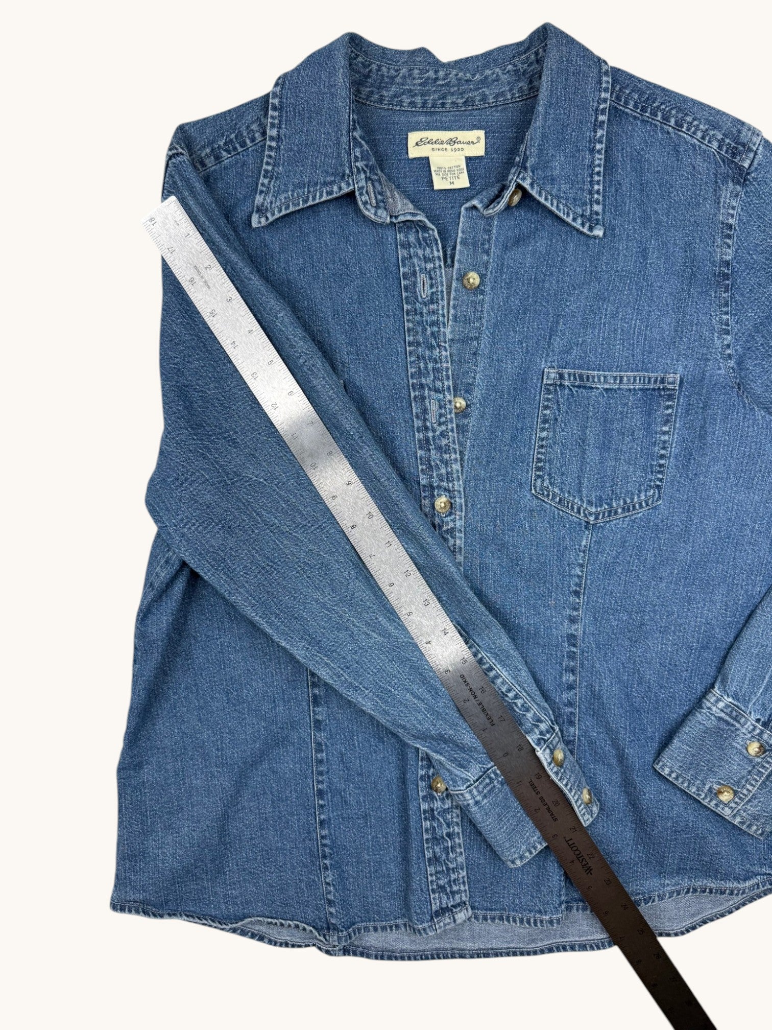90s Eddie Bauer Blue Denim Button Up Shirt - M