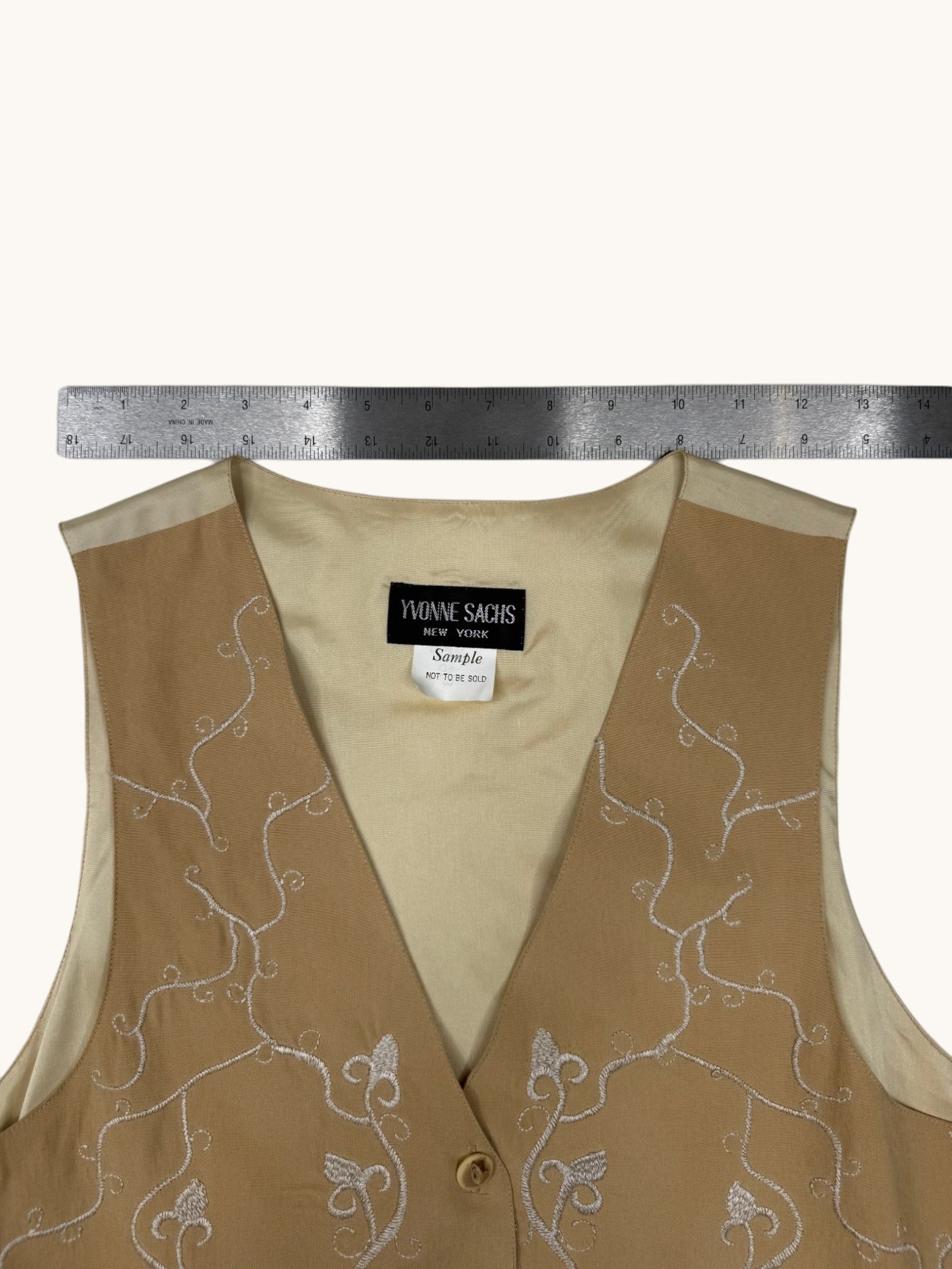 90s Yvonne Sachs Beige Embroidered Vest
