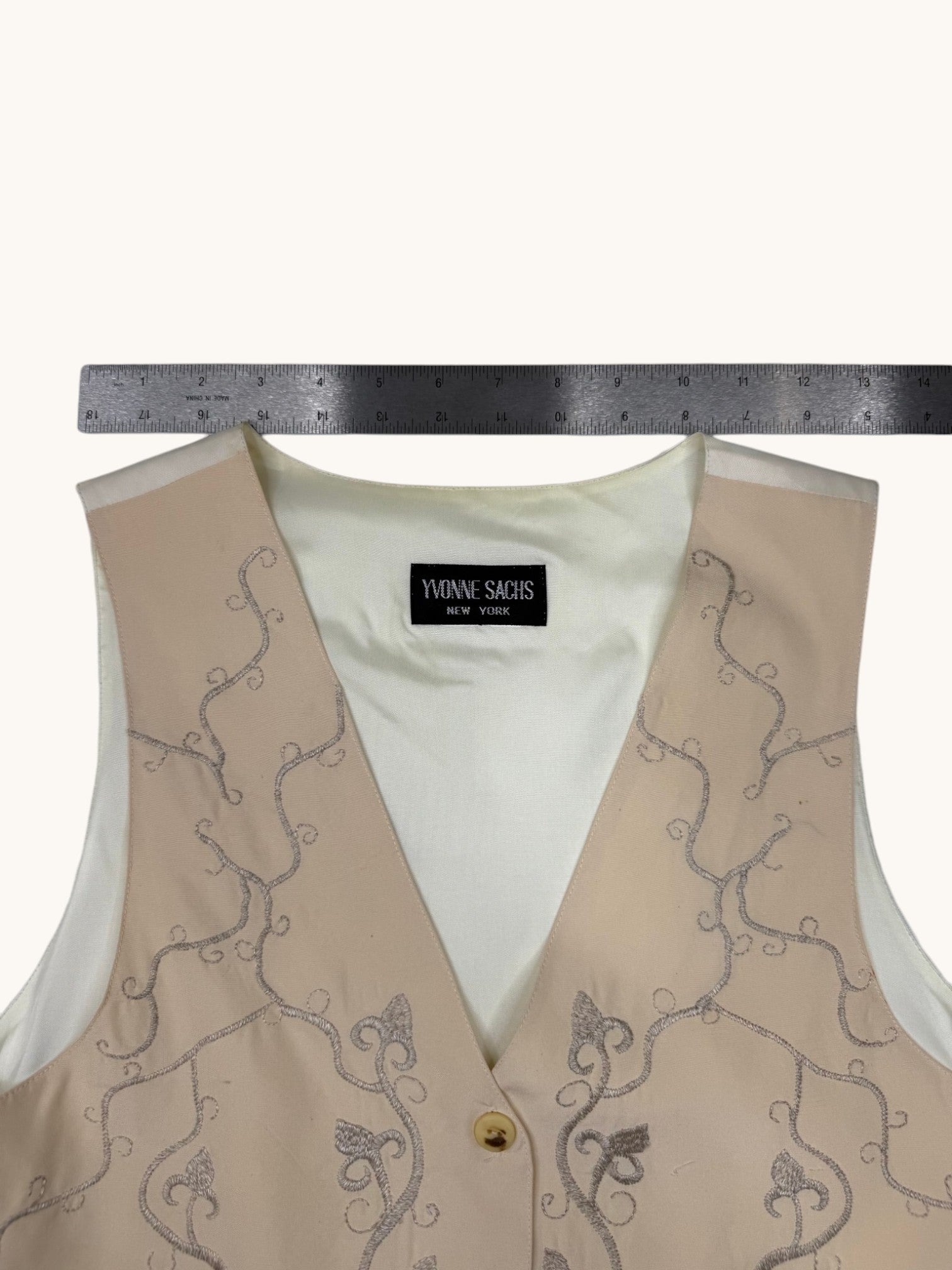90s Yvonne Sachs Beige Embroidered Vest