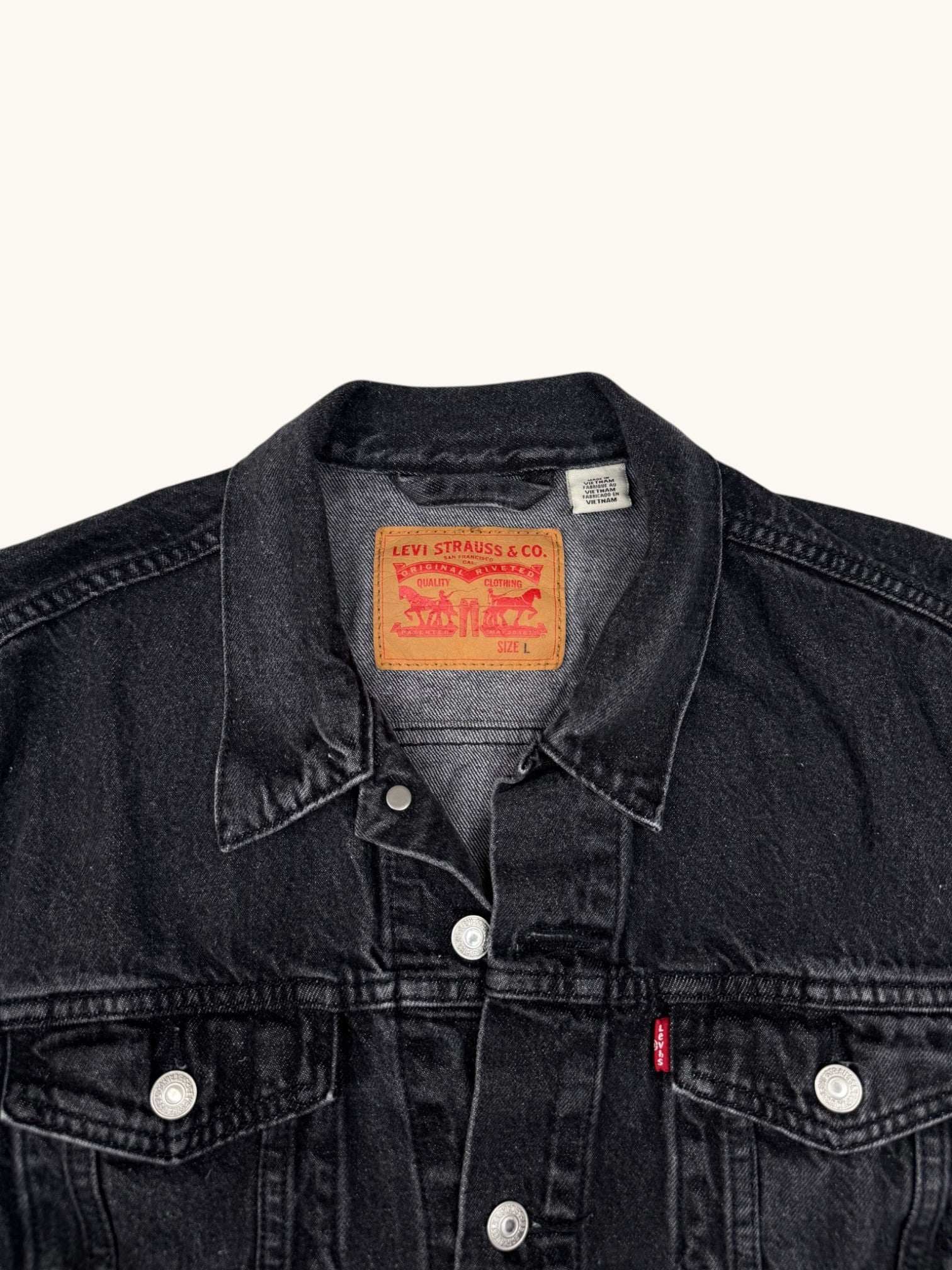 90s Levi's Black Denim Jacket - L