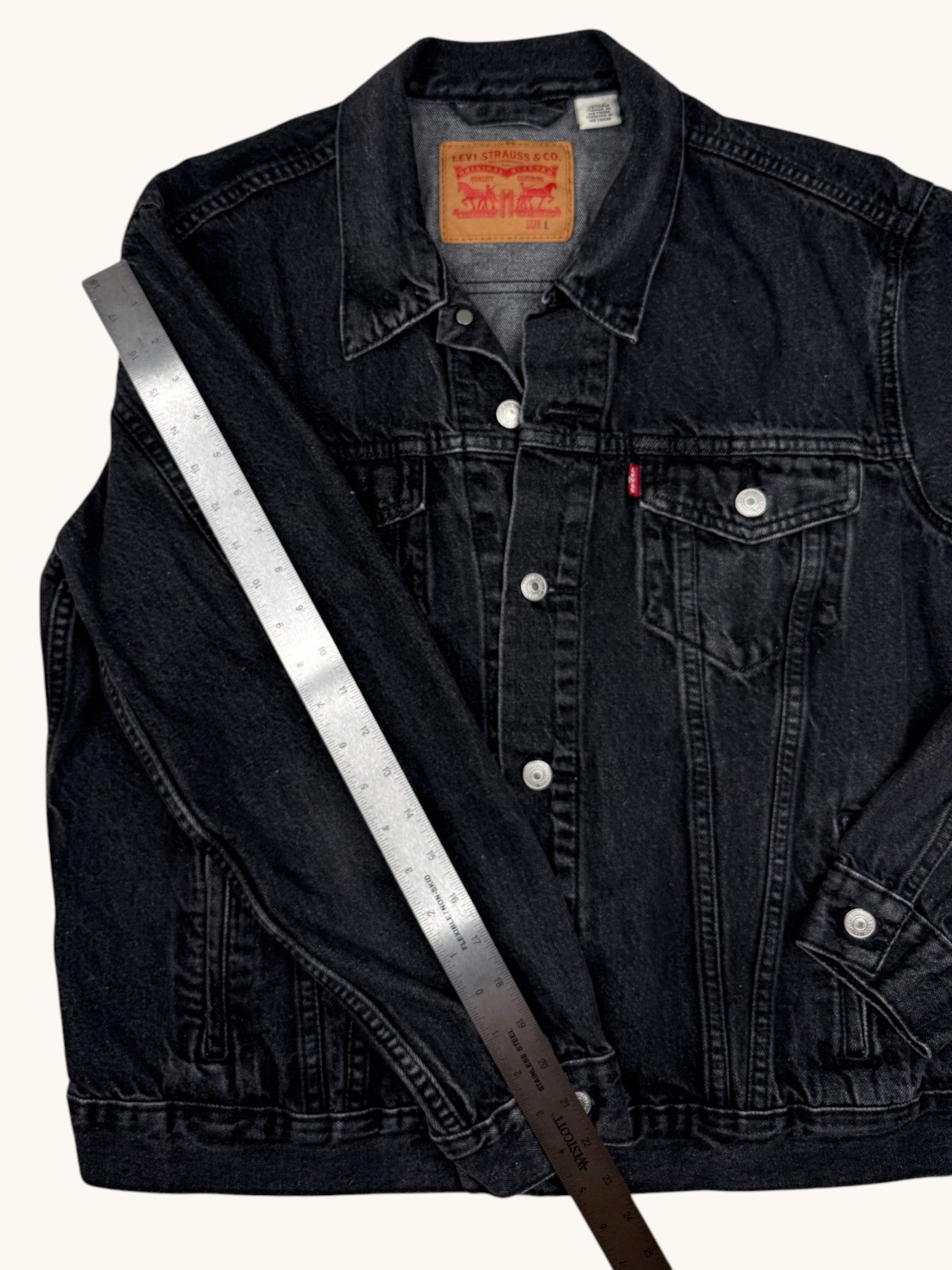90s Levi's Black Denim Jacket - L