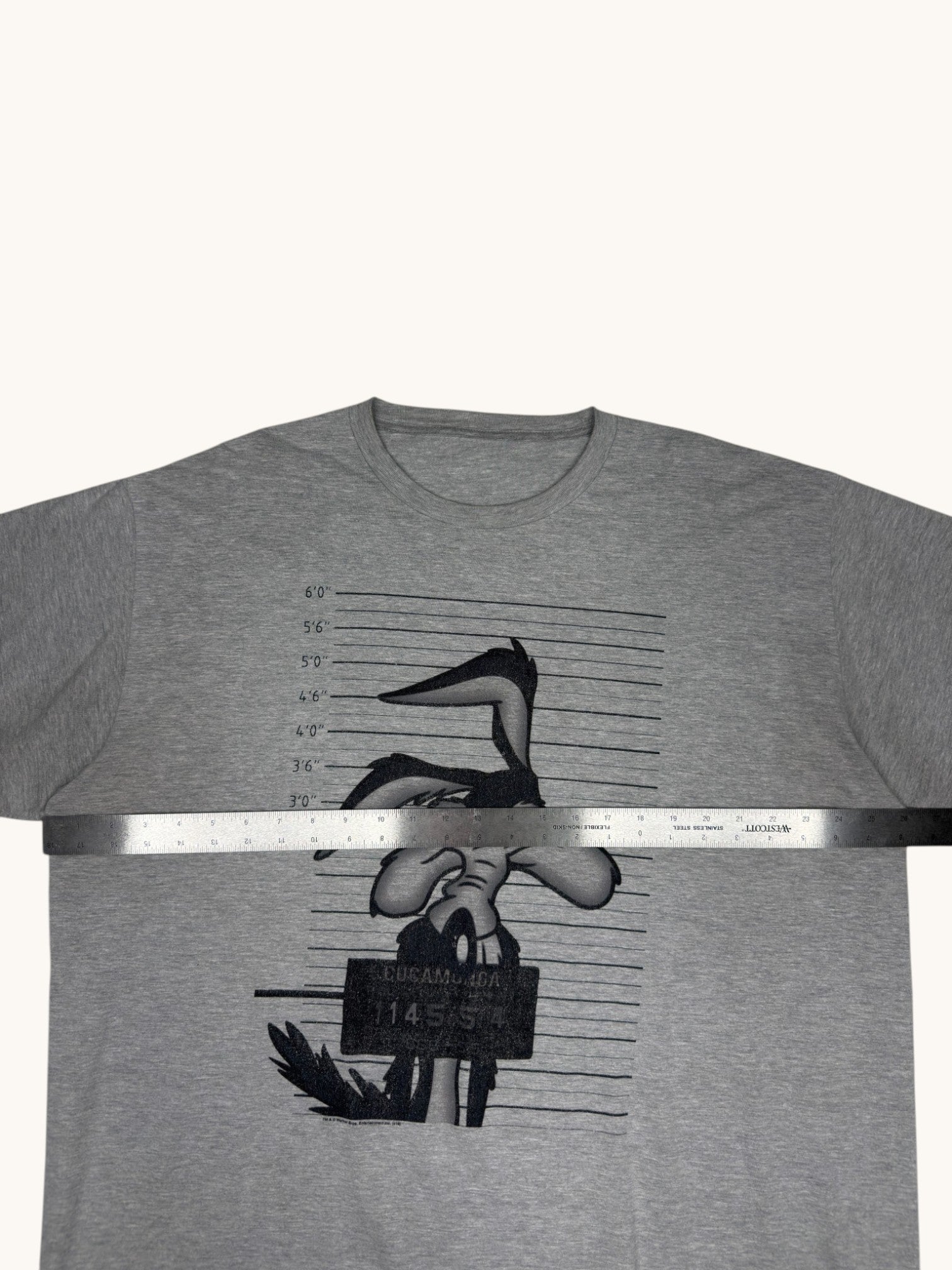 90s Gray Wile E. Coyote Tee