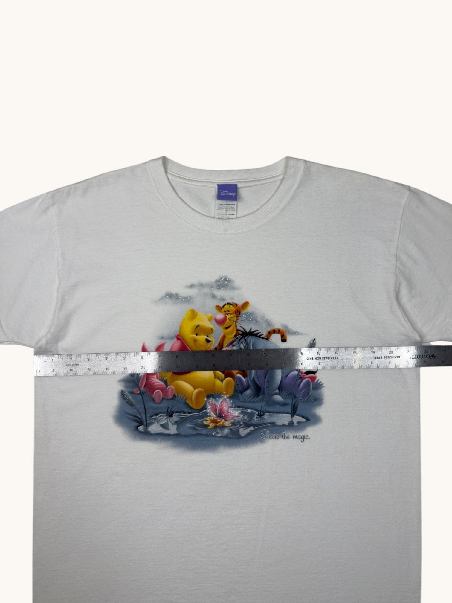 90s Disney Winnie the Pooh Tee - L