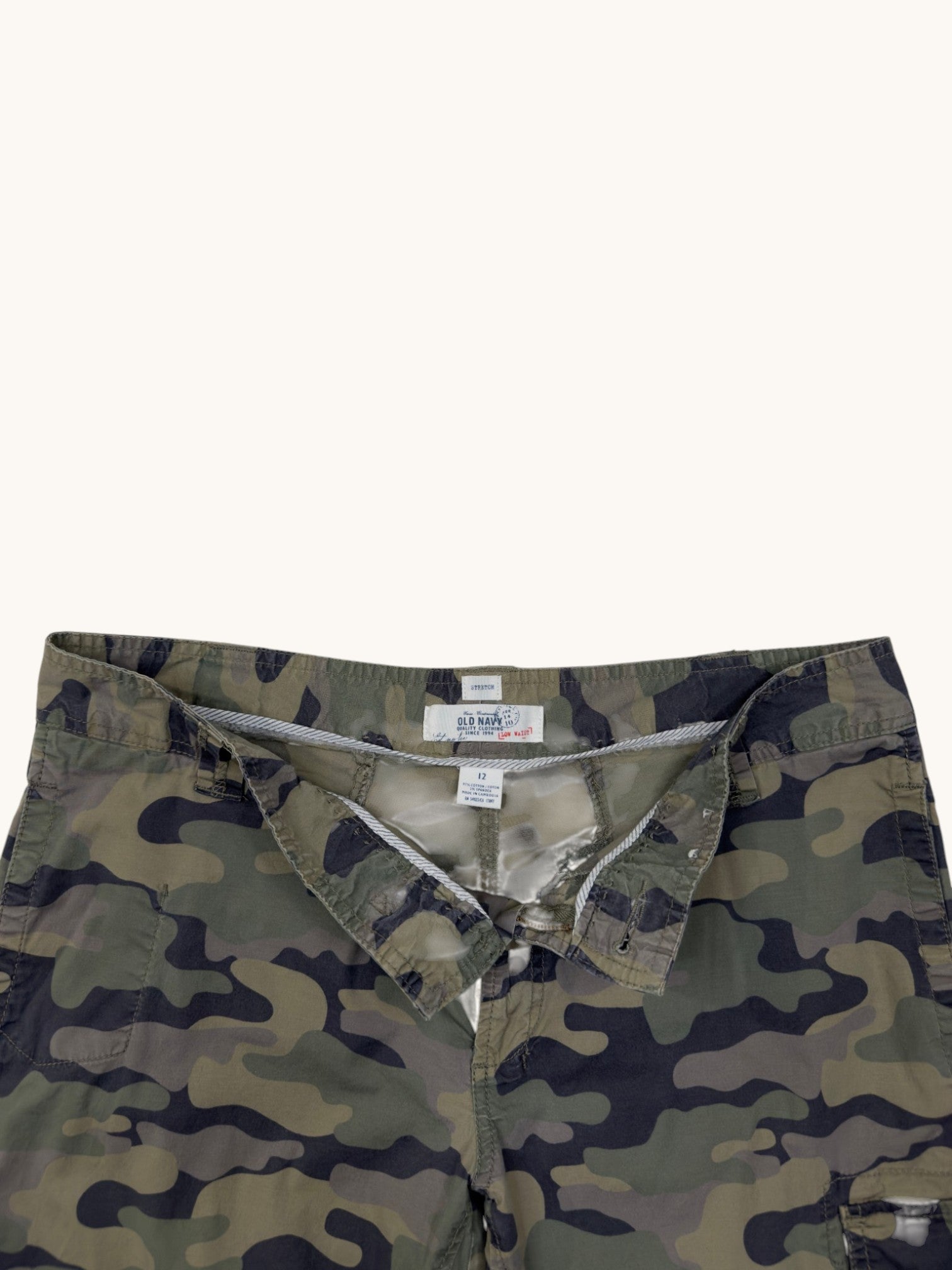 00s Old Navy Camouflage Pants - 12