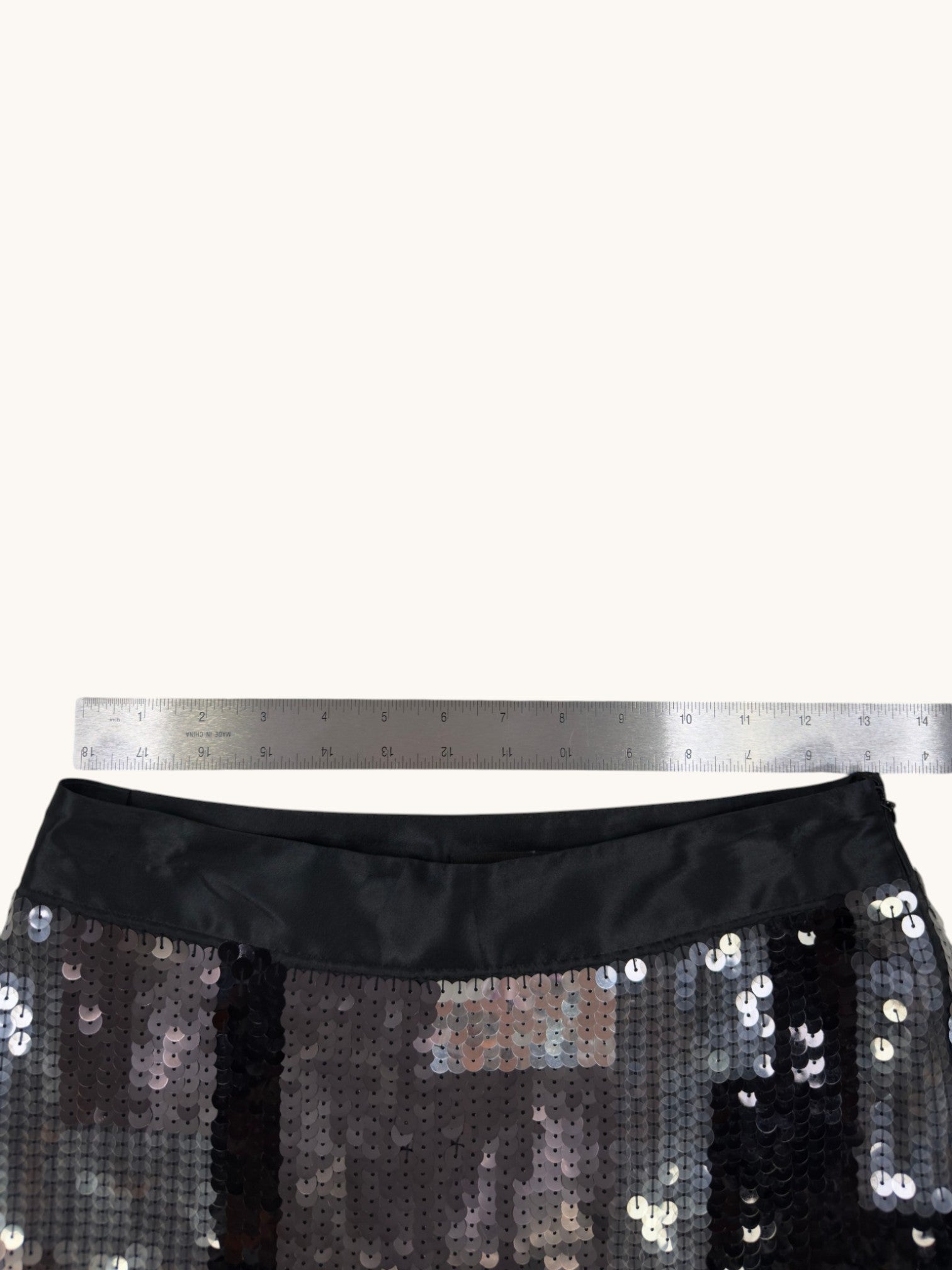 00s Express Silver Sequin Skirt - 0