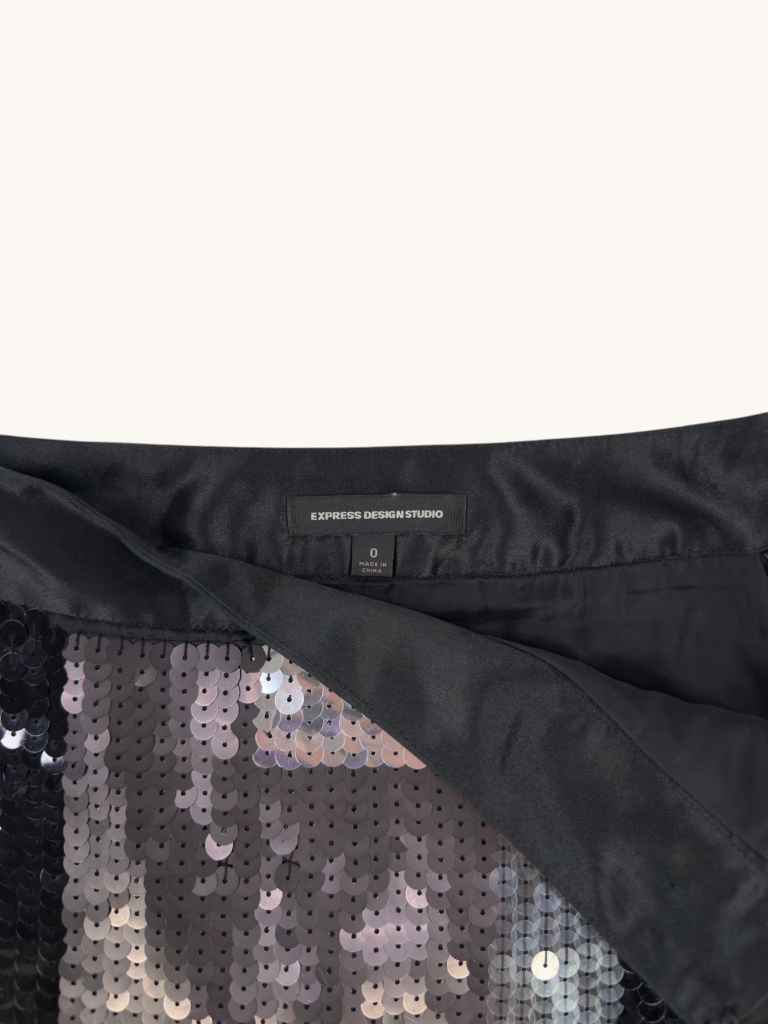 00s Express Silver Sequin Skirt - 0