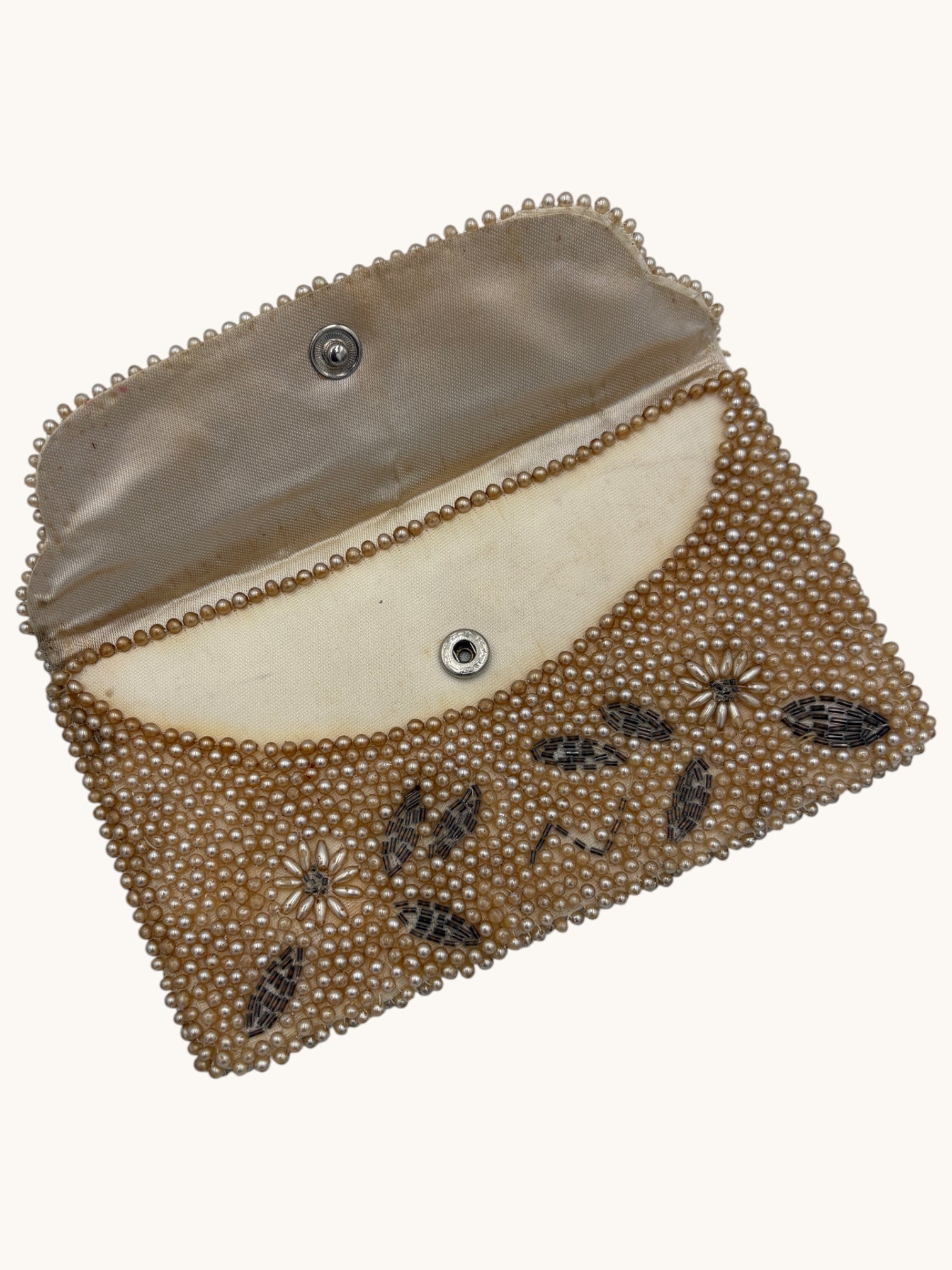 50s Beige Beaded Clutch