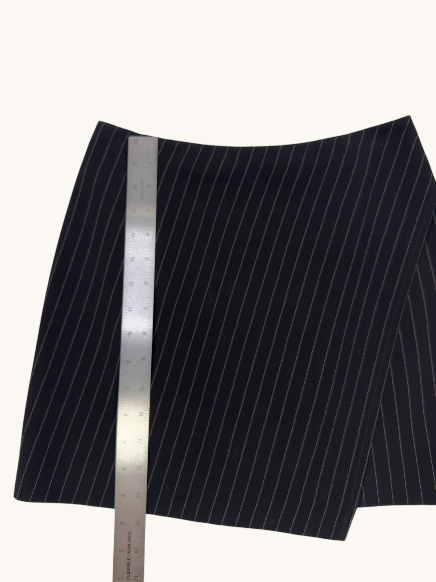 90s BCBG Black Pinstripe Skirt - 2