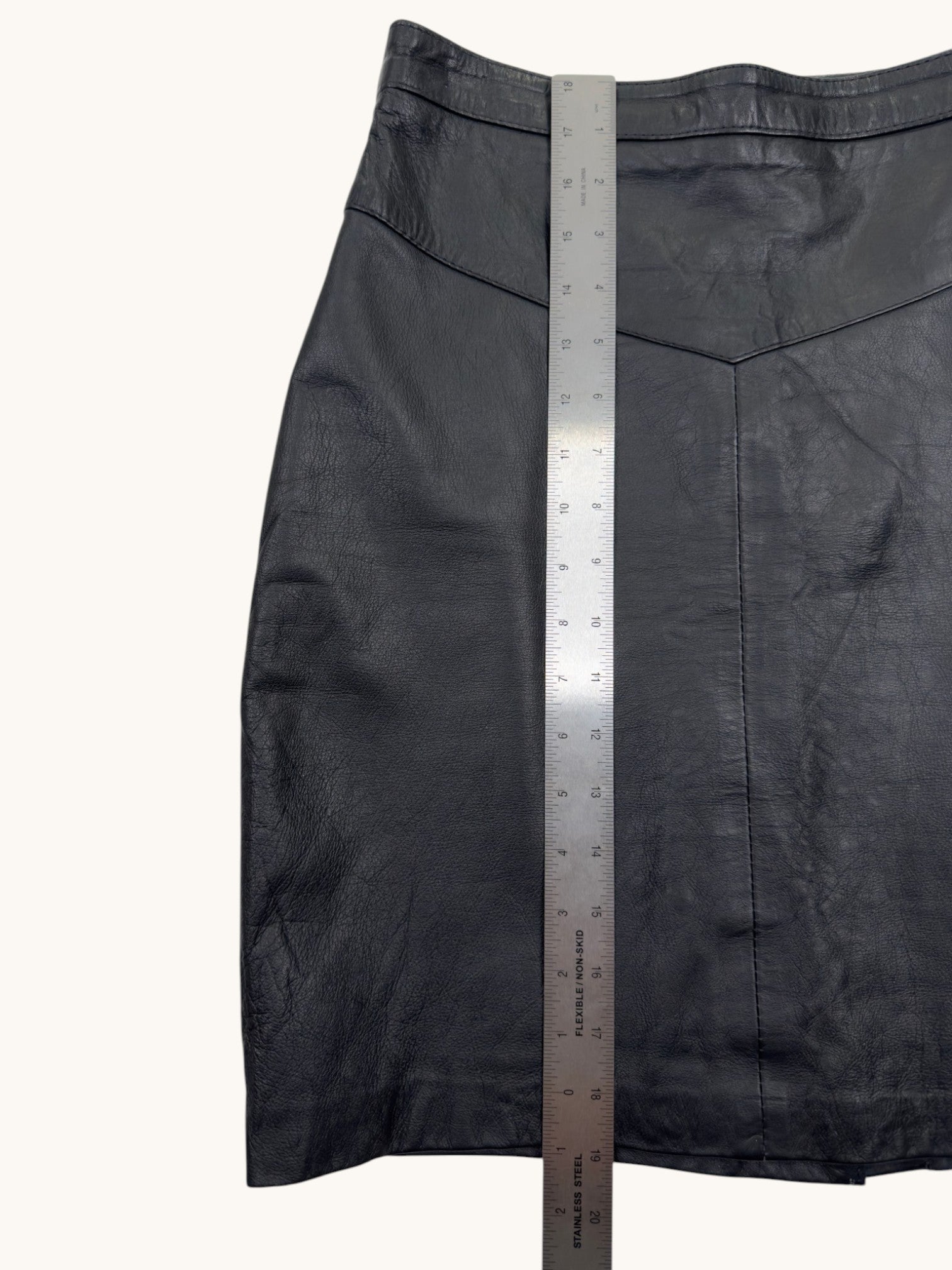 90s Outerbound Black Leather Skirt - 8