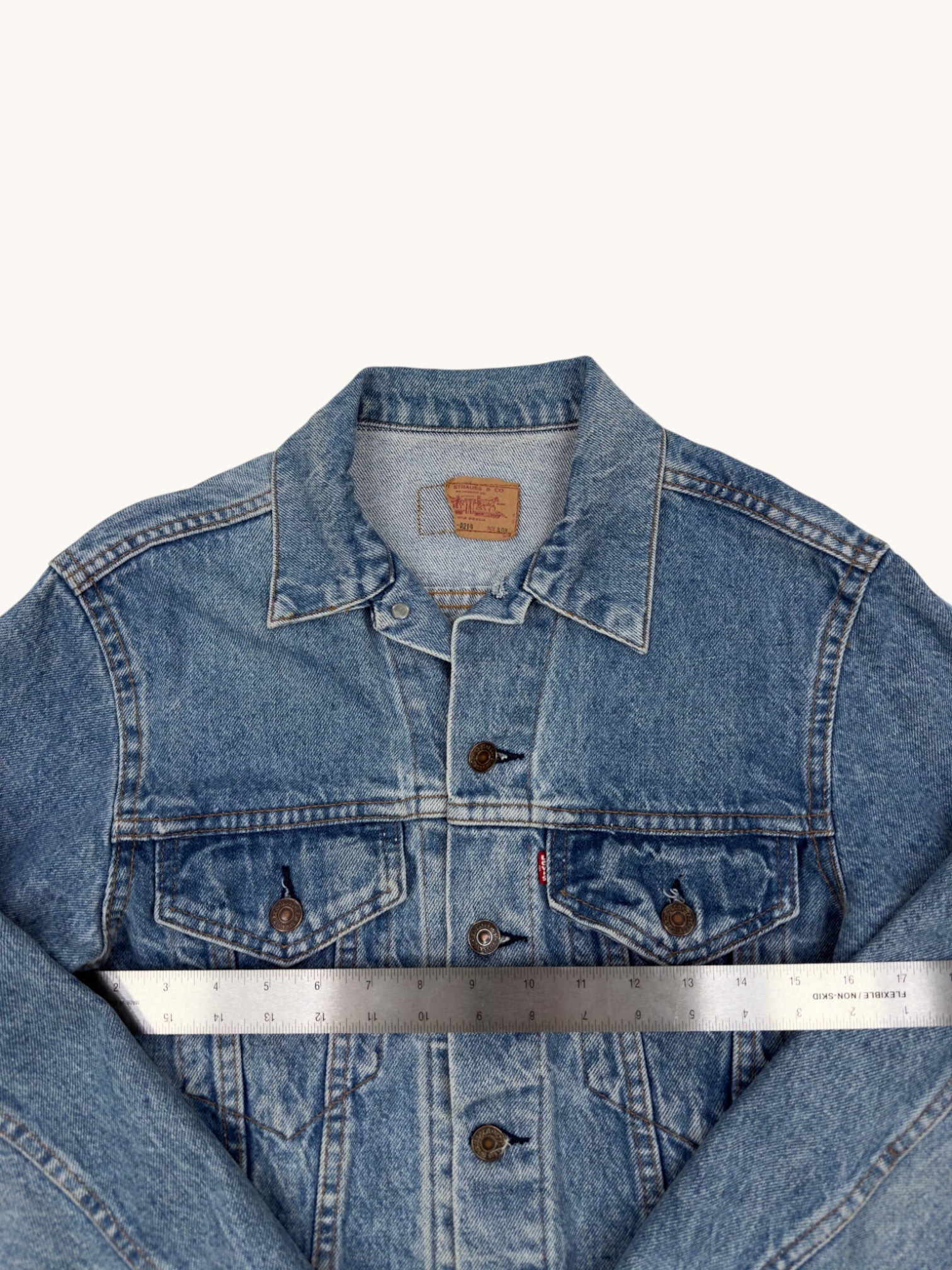 90s Levi's Denim Jacket - 40R
