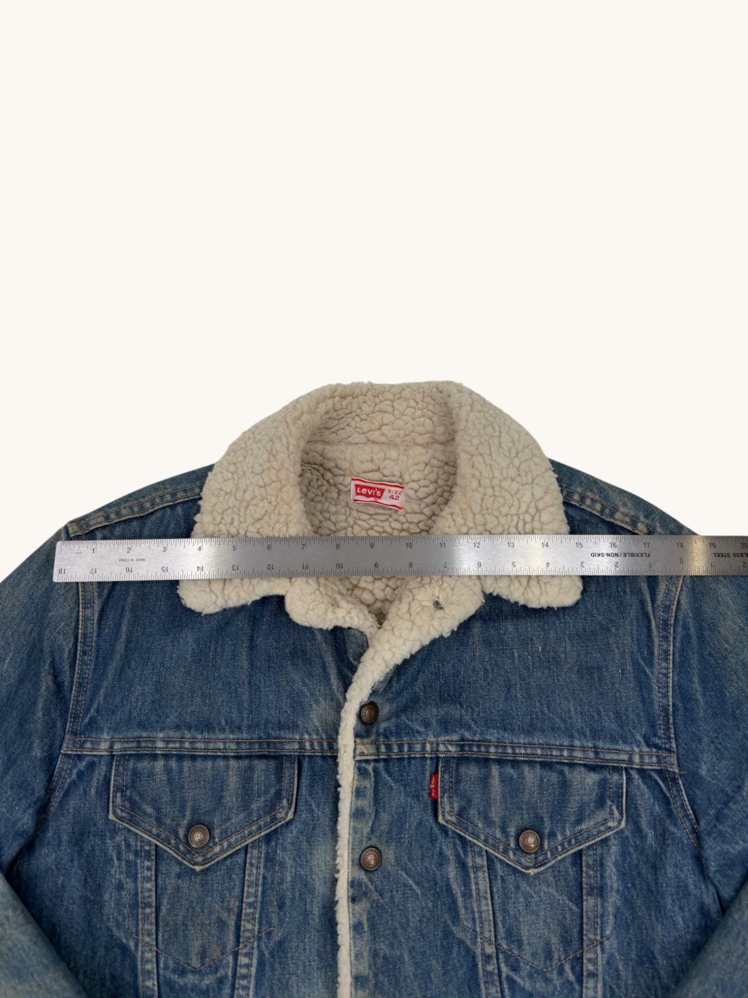 90s Levi's Denim Shearling Jacket - 42