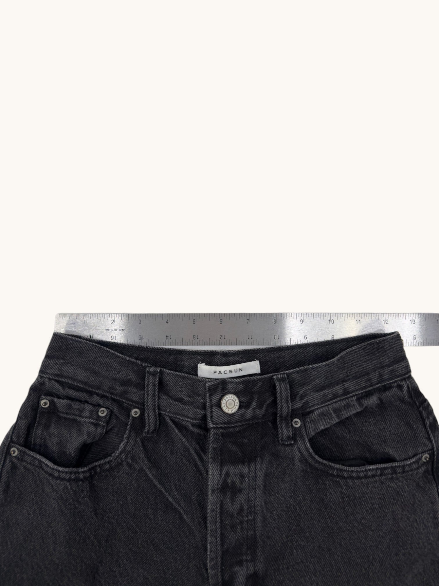 Pac Sun Black Distressed Jeans - 25