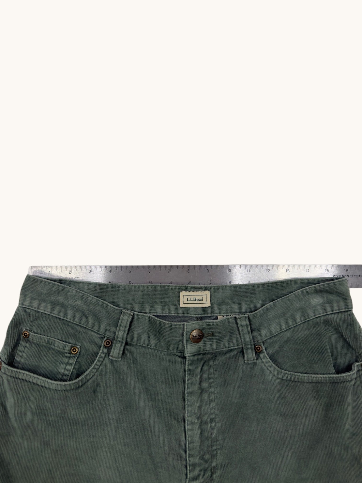 90s L.L. Bean Green Corduroy Pants - 12