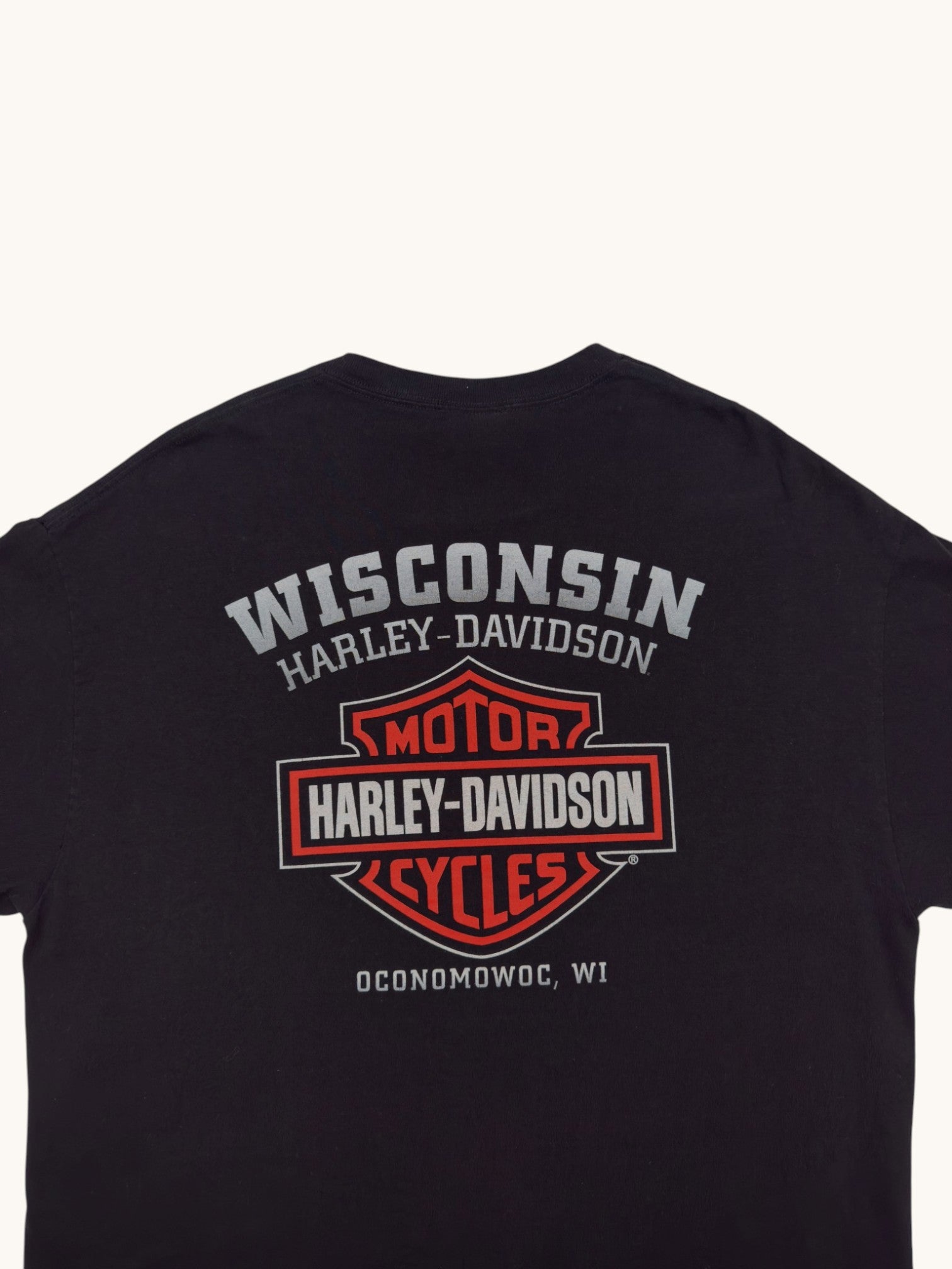 Harley Davidson Oconomowoc WI Tee - XL