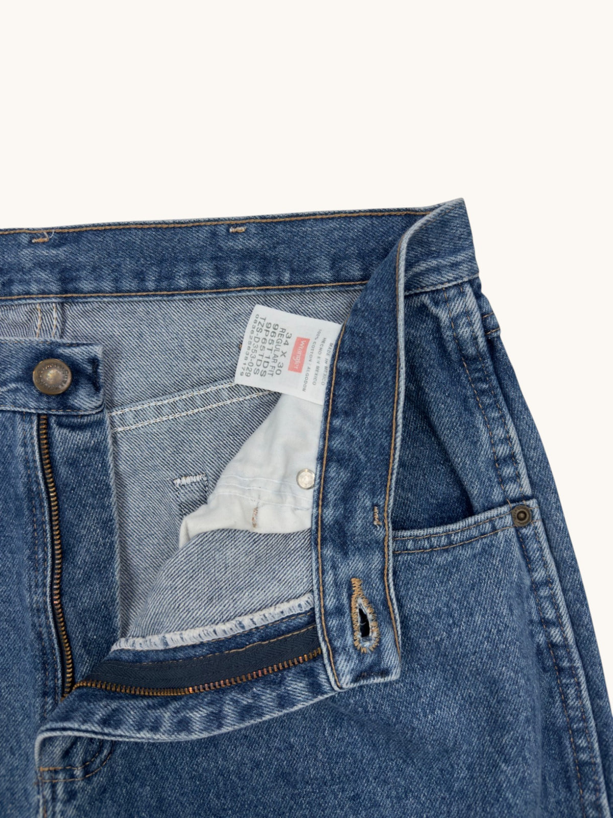 00s Wrangler Jeans - 34x30