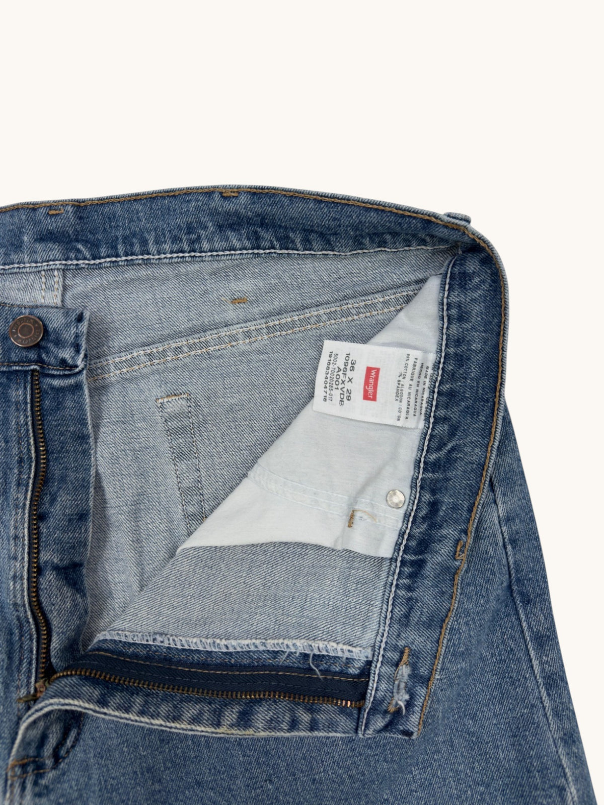 00s Wrangler Jeans - 36x29