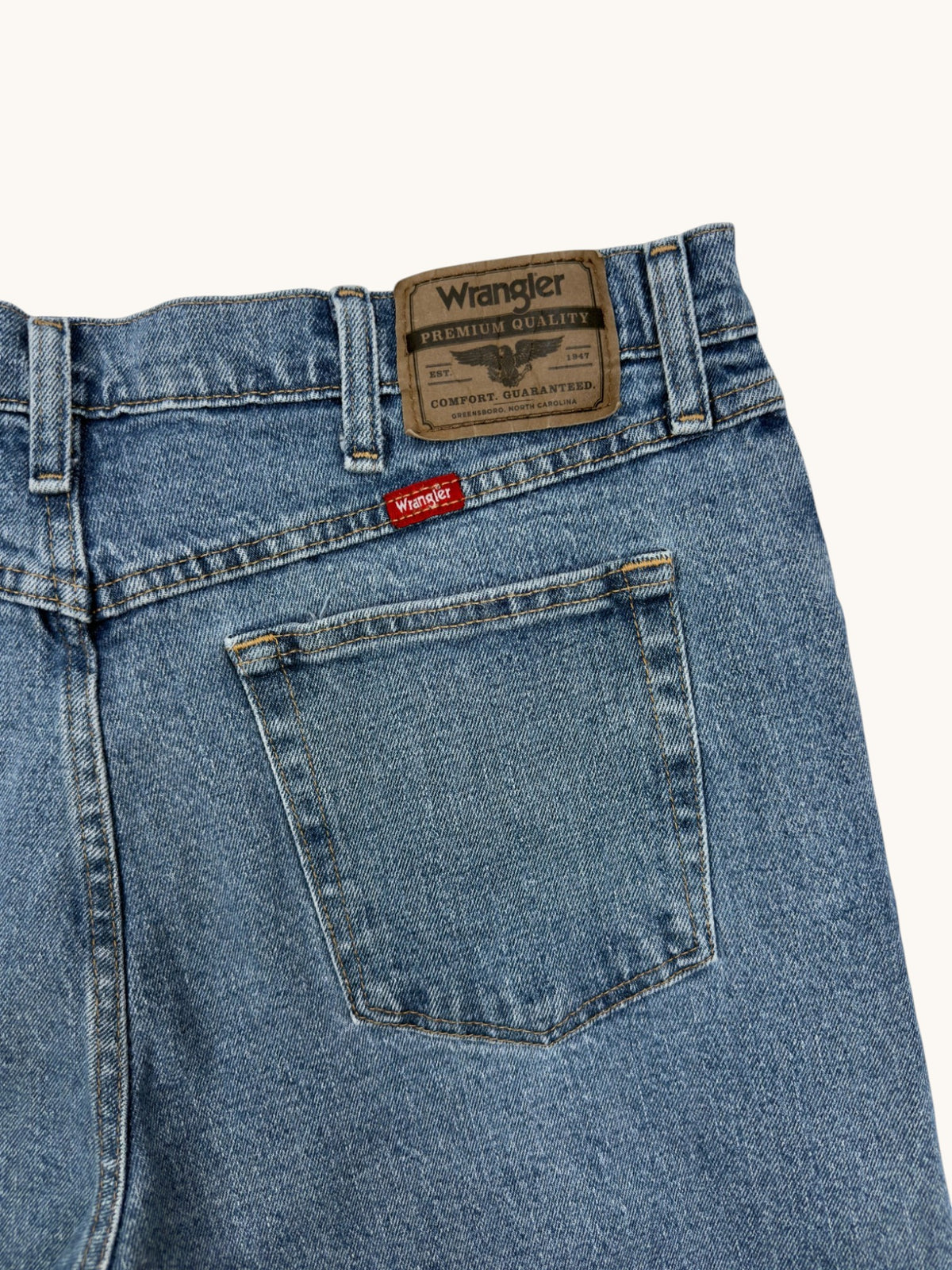 00s Wrangler Jeans - 36x29