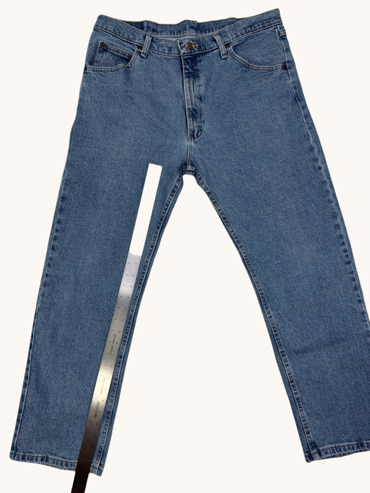 00s Wrangler Jeans - 36x29