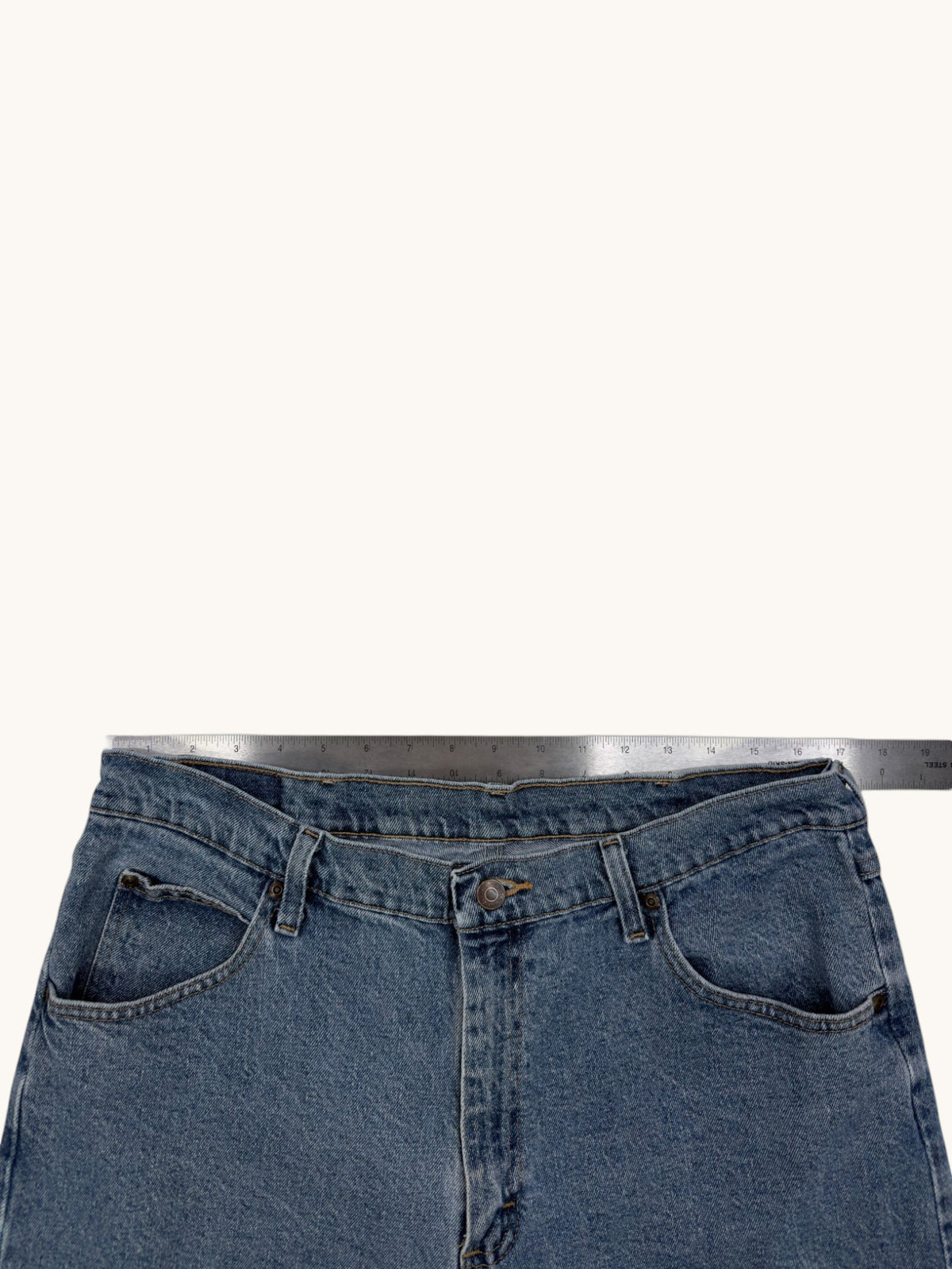00s Wrangler Jeans - 36x29