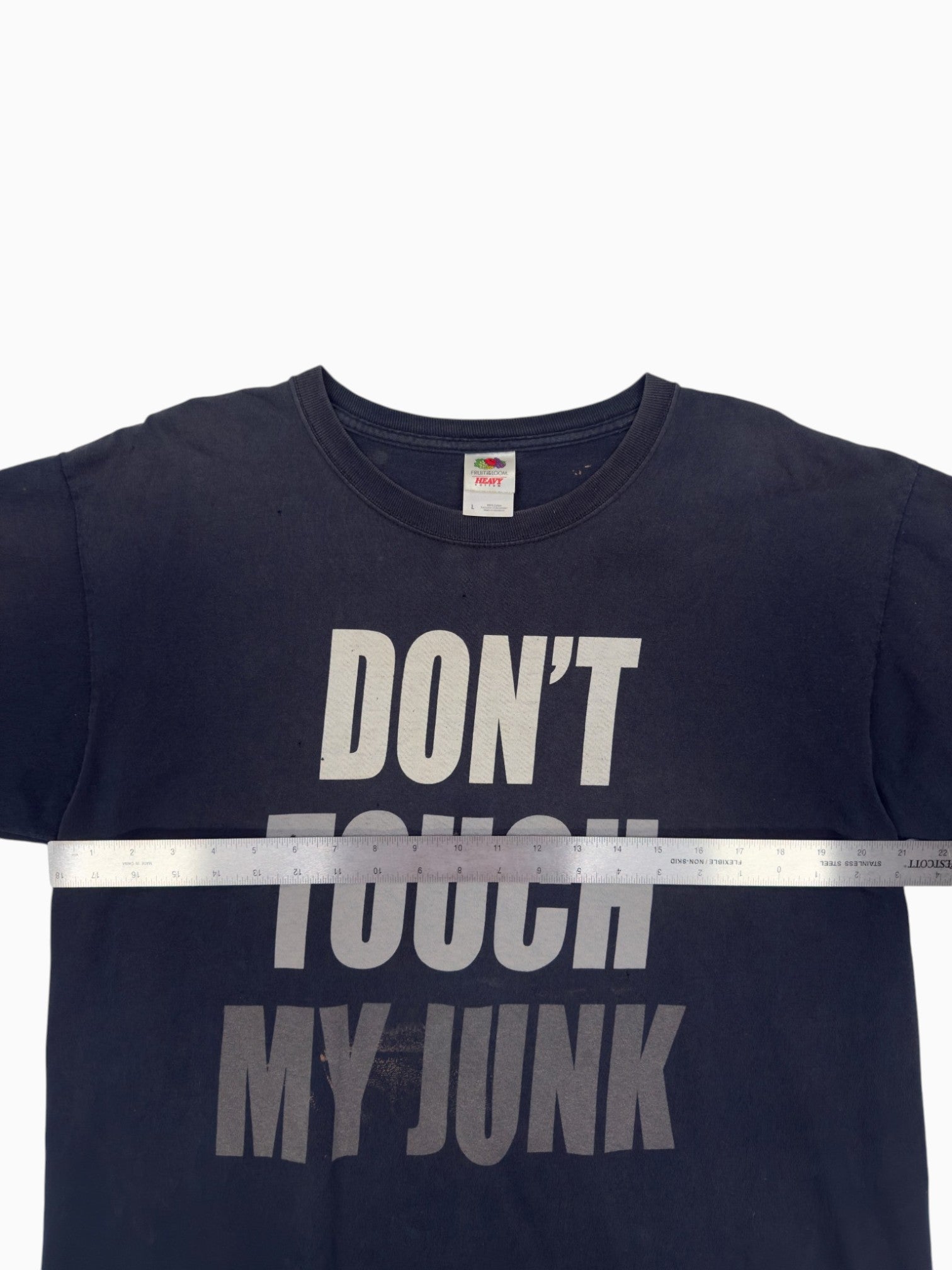 00s Fruit of the Loom Don't Touch My Junk Tee - L