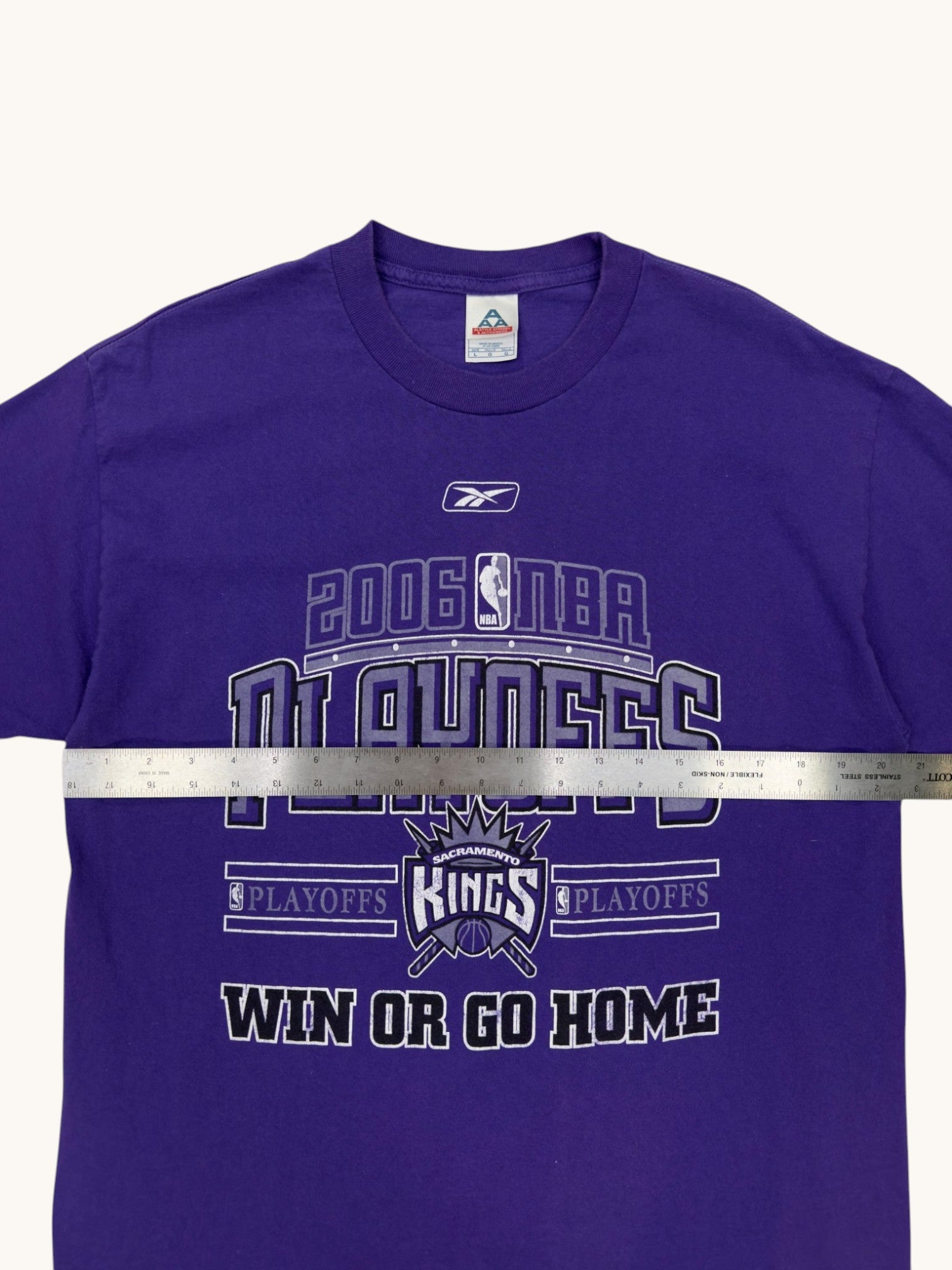 00s Alstyle Apparel & Activewear NBA Playoffs Tee - L