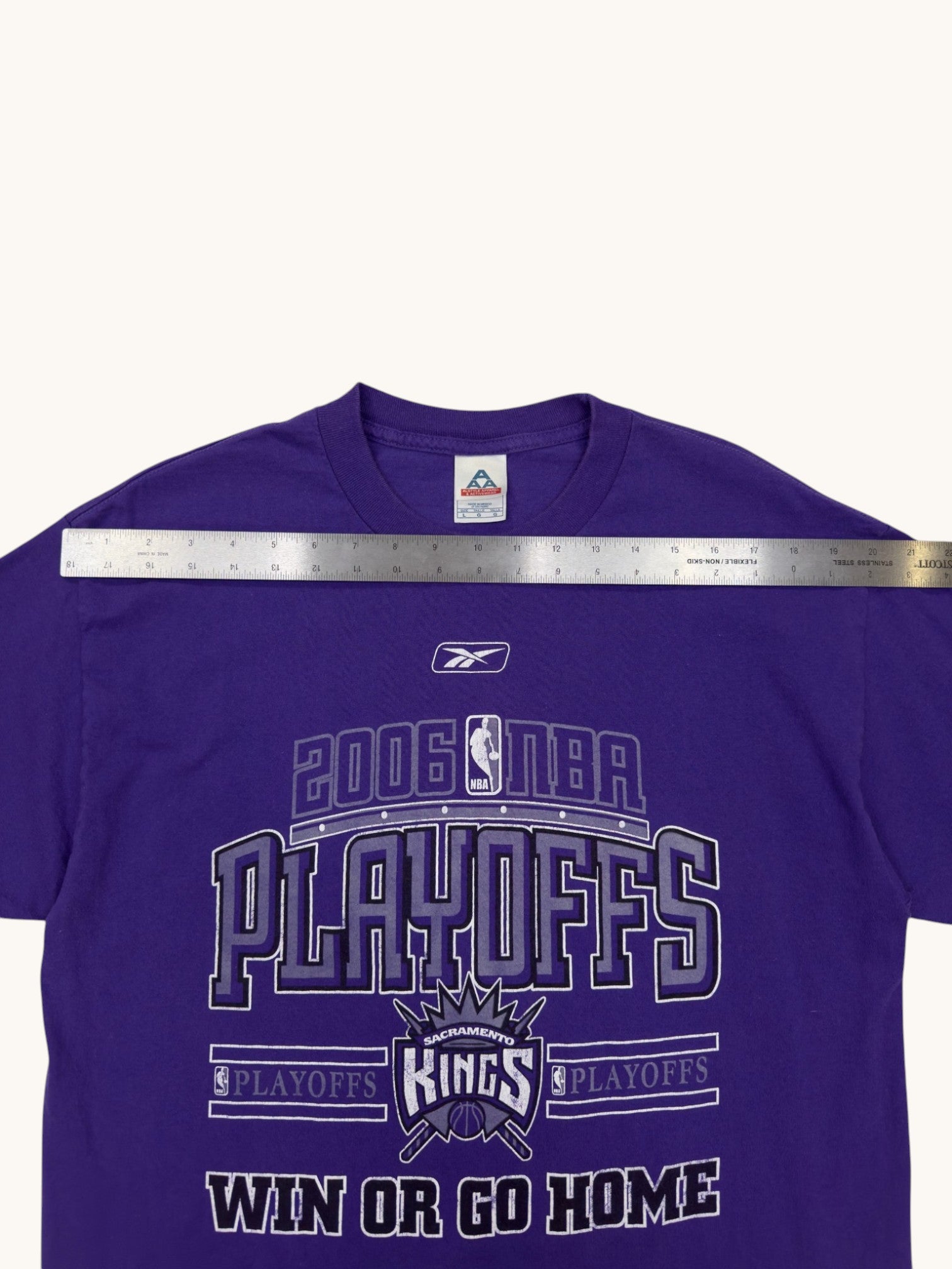 00s Alstyle Apparel & Activewear NBA Playoffs Tee - L